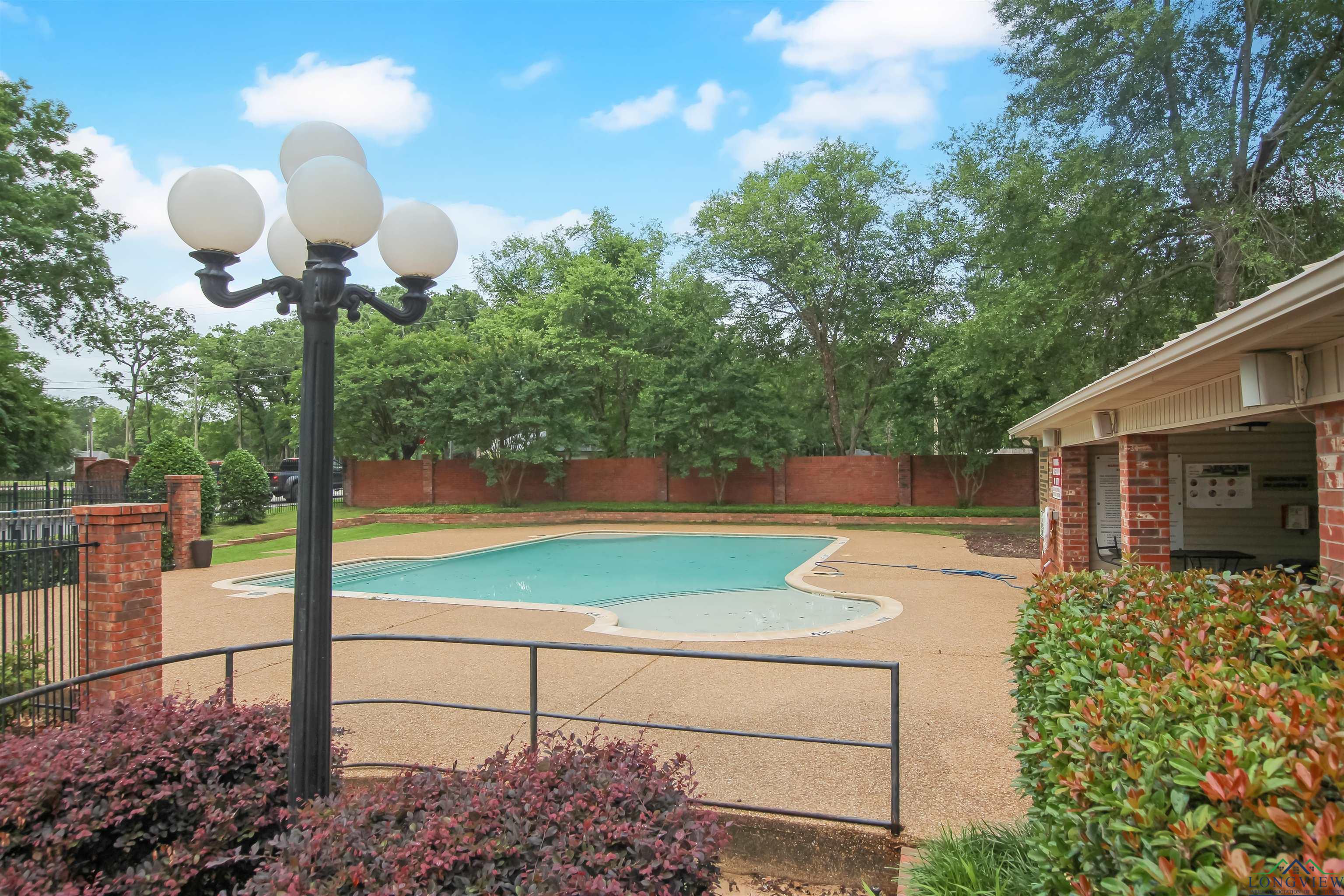 8406 Castleton Way, Tyler, Texas image 35