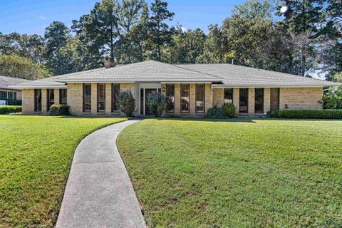 A home in Kilgore