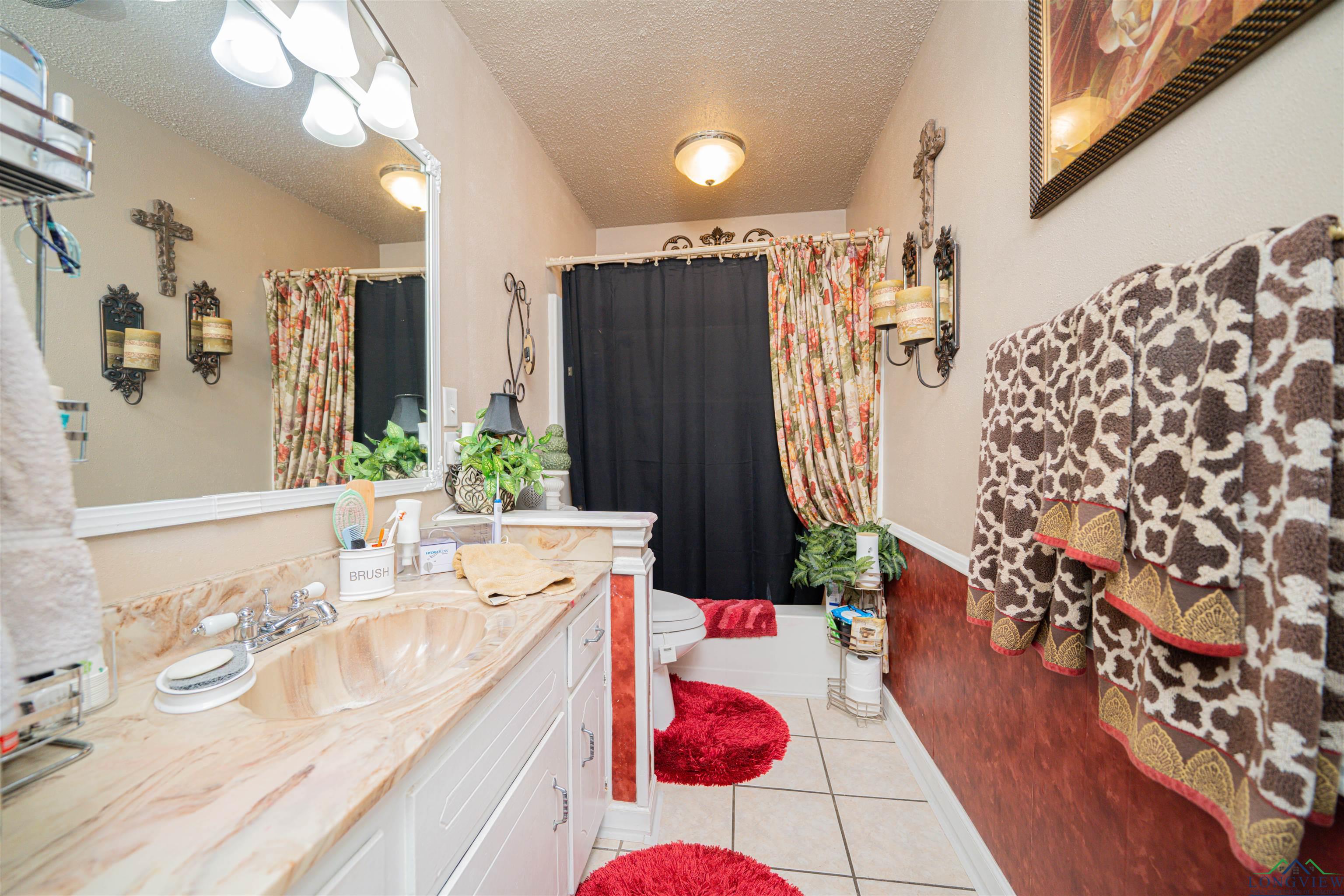 204 Rusty Lane, Gladewater, Texas image 17