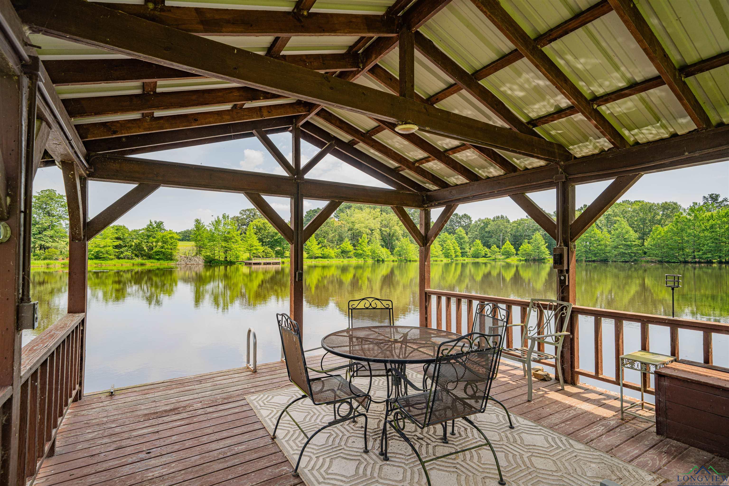 204 Rusty Lane, Gladewater, Texas image 27