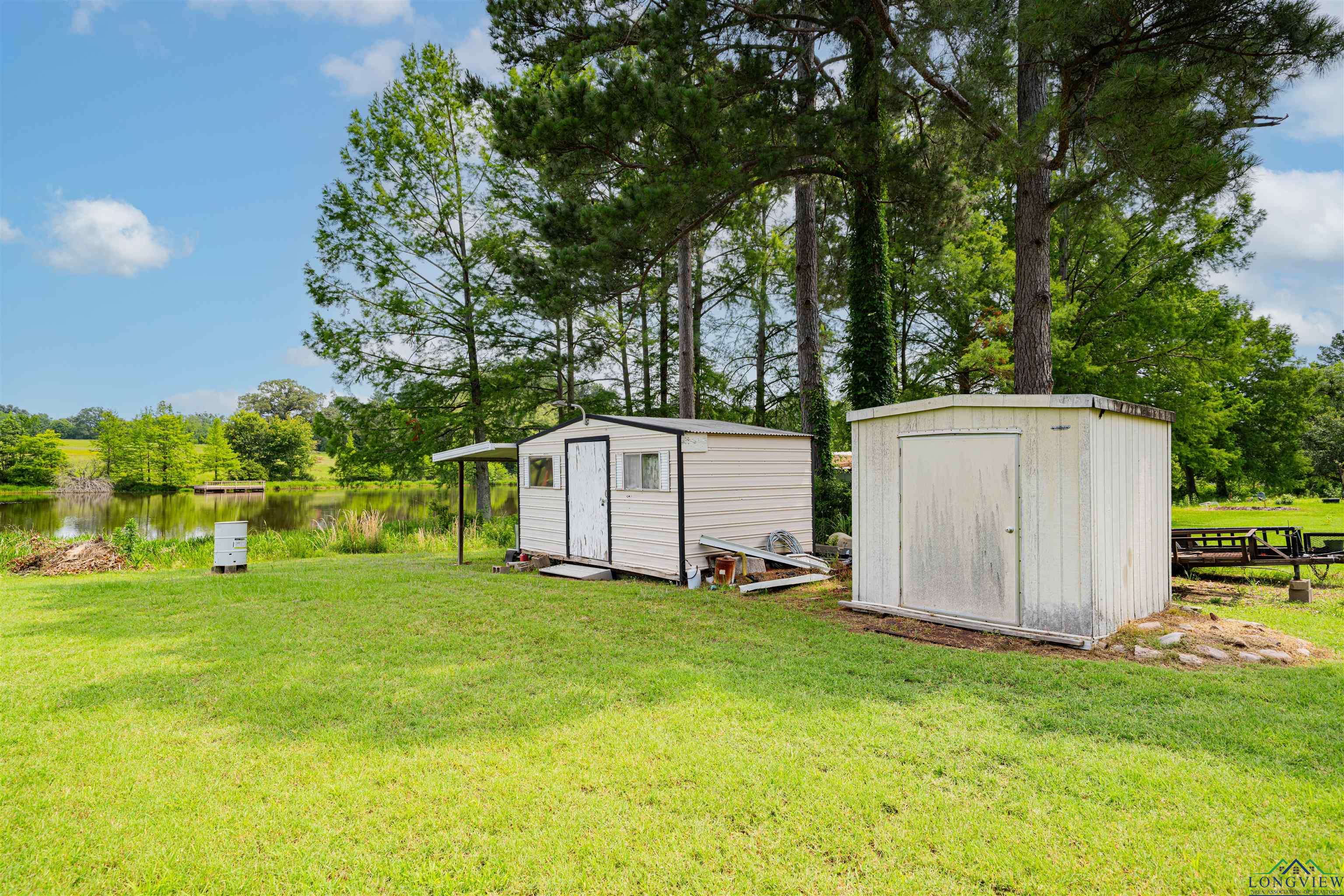 204 Rusty Lane, Gladewater, Texas image 25