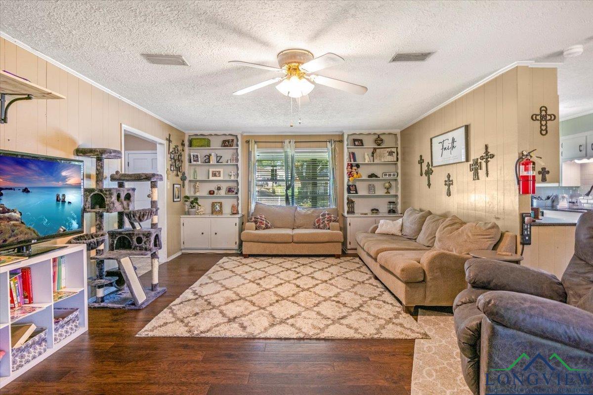 1511 Rayford Rd, Henderson, Texas image 6