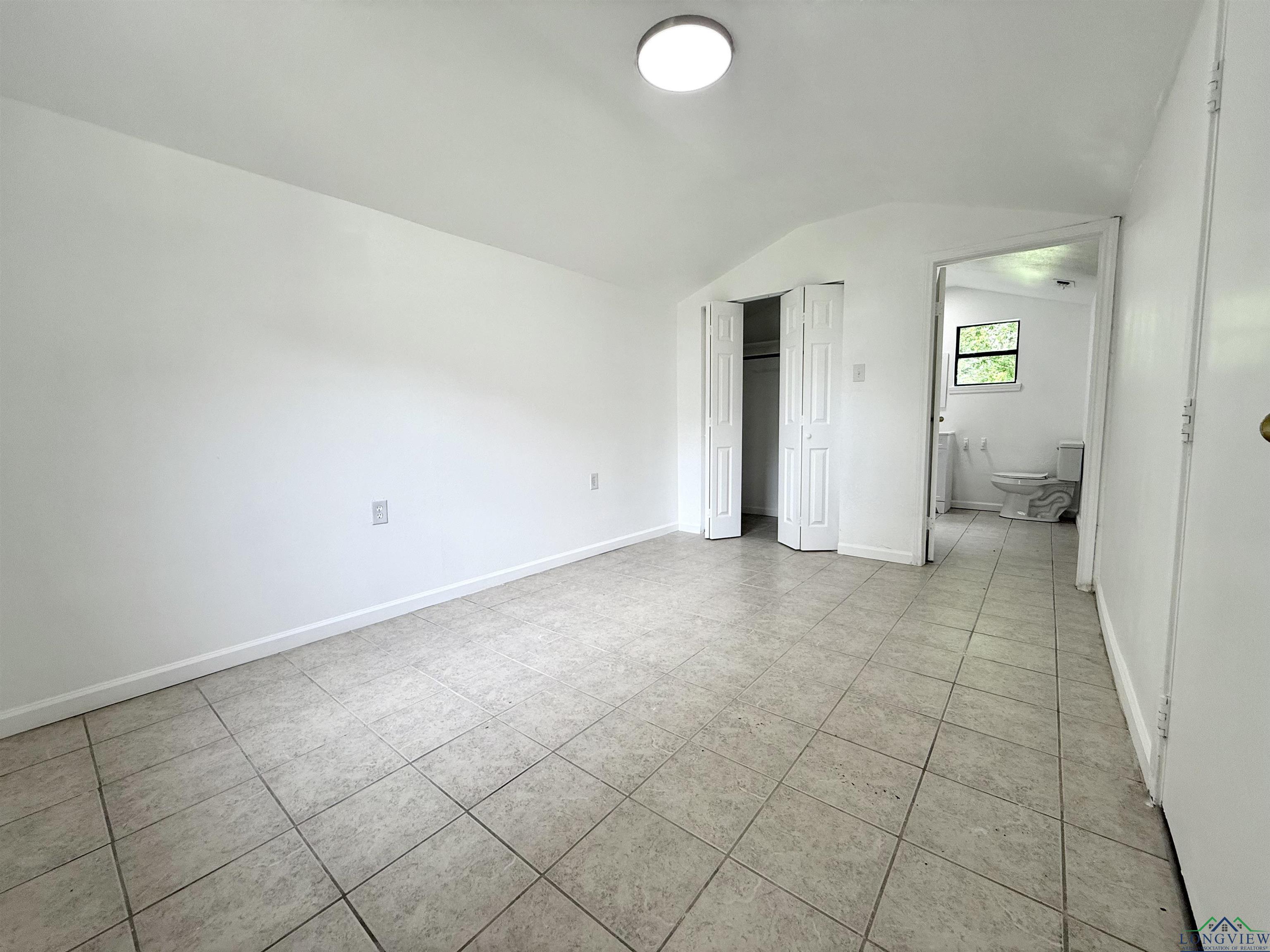 1435 W Tom Smith Road, Harleton, Texas image 10
