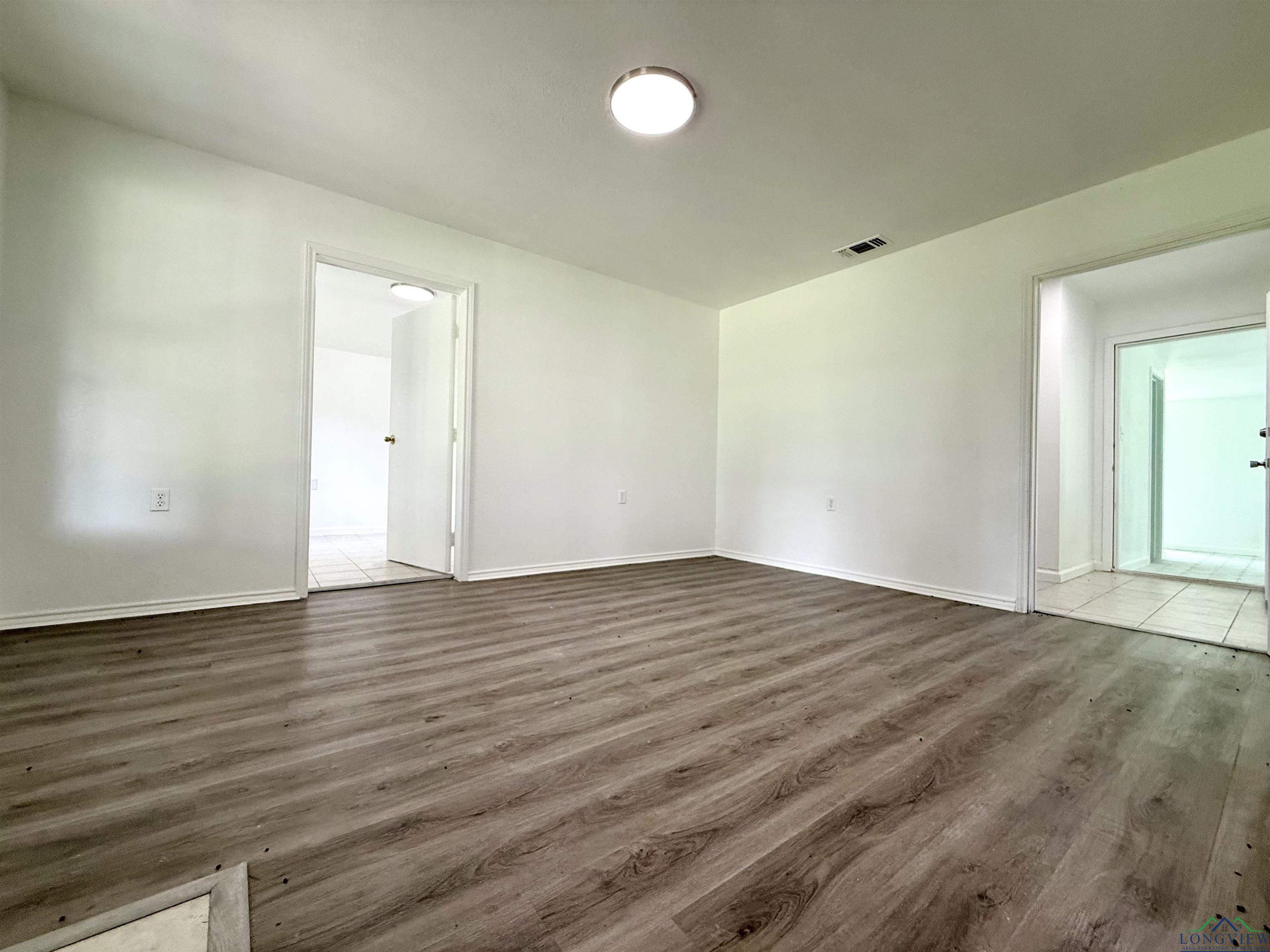 1435 W Tom Smith Road, Harleton, Texas image 3