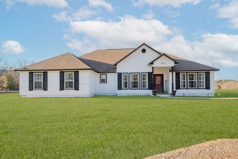 Homes For Sale - 1557 Driskell Bridge Rd<br/> Harrison County, Harleton, TX 75651