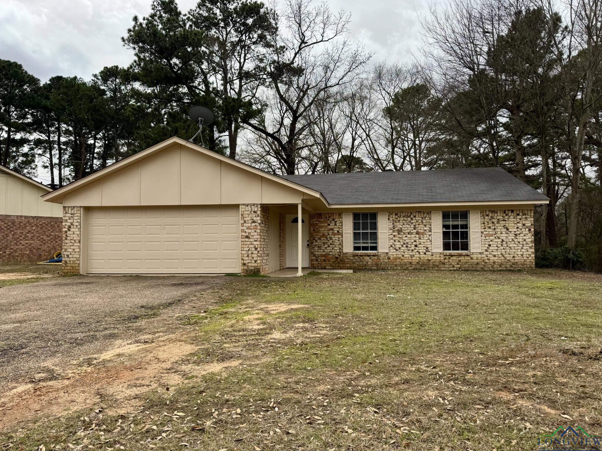 102 Lewan Cir, Longview, Texas image 1