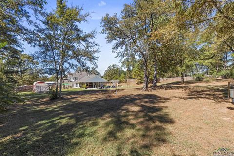 A home in Gladewater