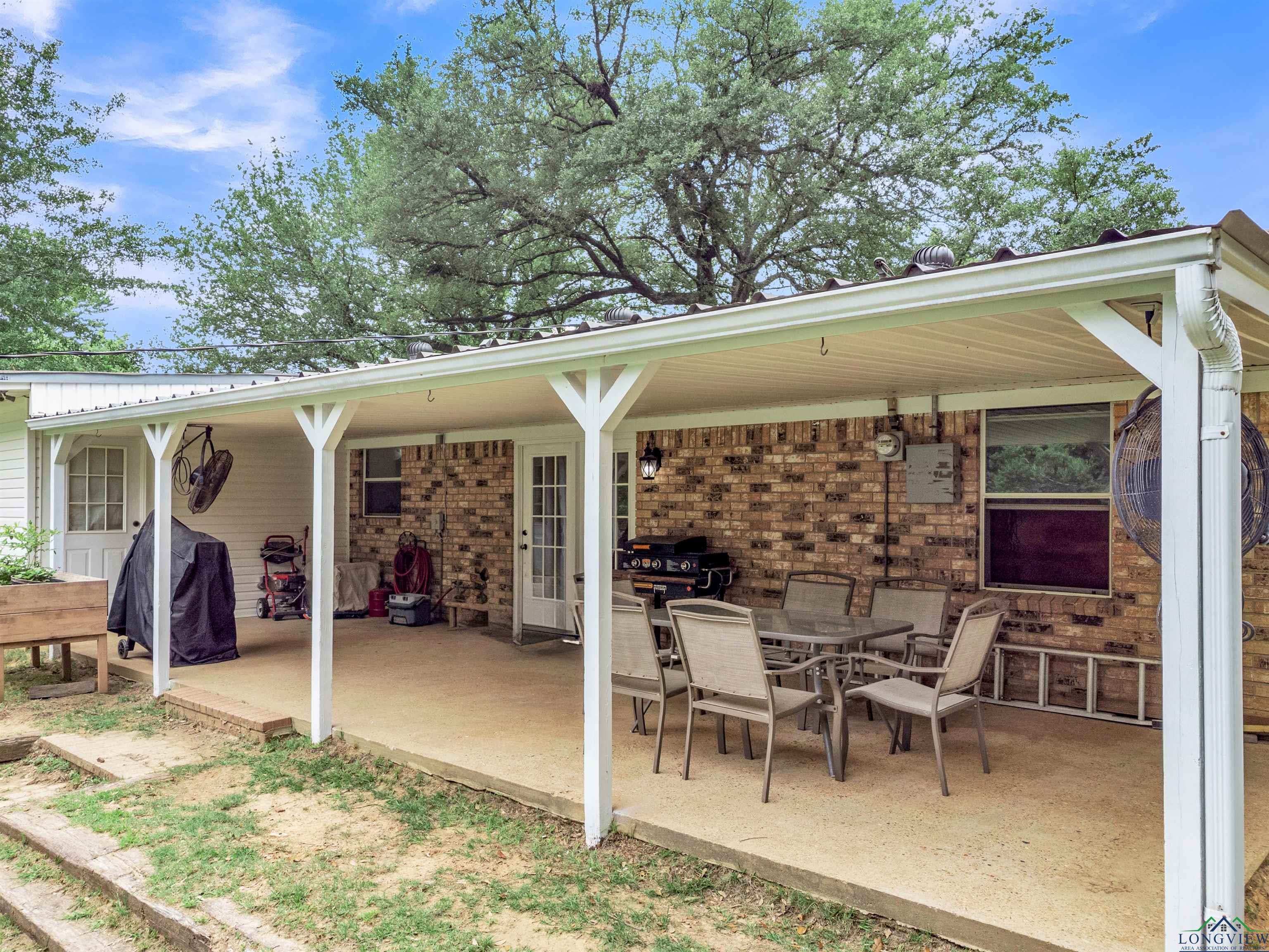 312 Parkway Ln, Gilmer, Texas image 28