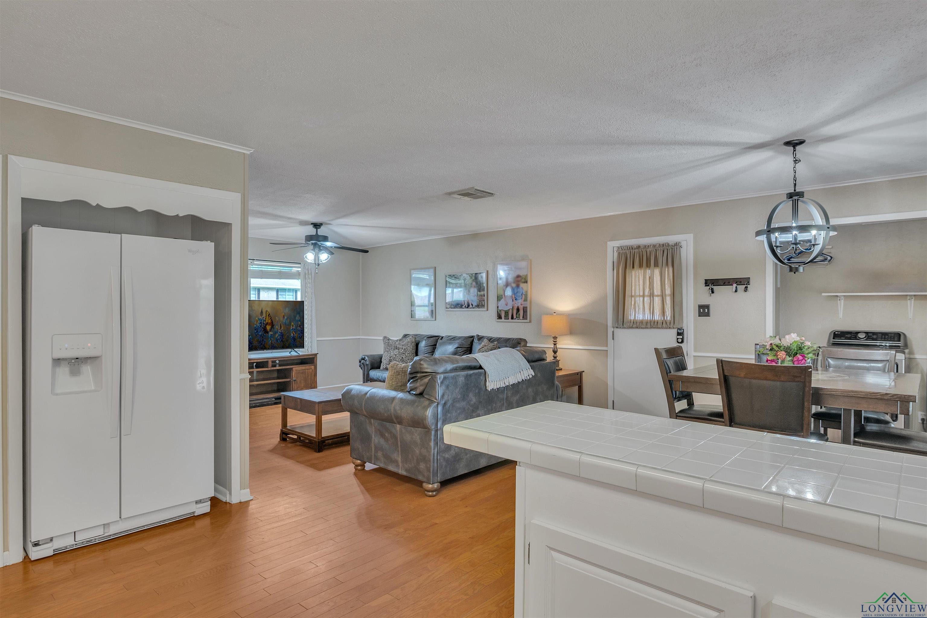 312 Parkway Ln, Gilmer, Texas image 11