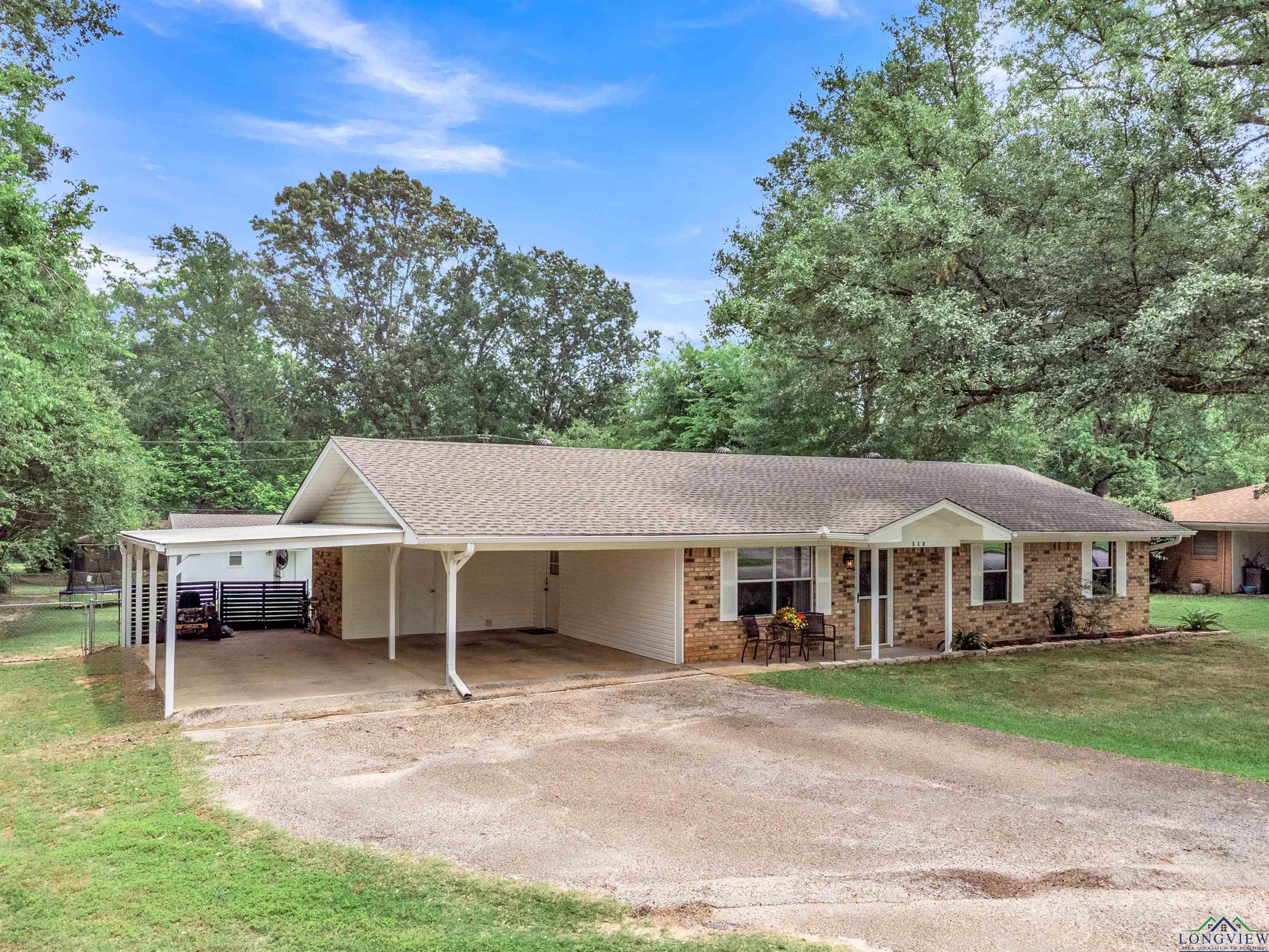 312 Parkway Ln, Gilmer, Texas image 36
