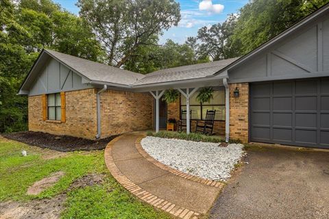 Homes For Sale - 201 Fm 2911<br/> Big Sandy, TX 75755