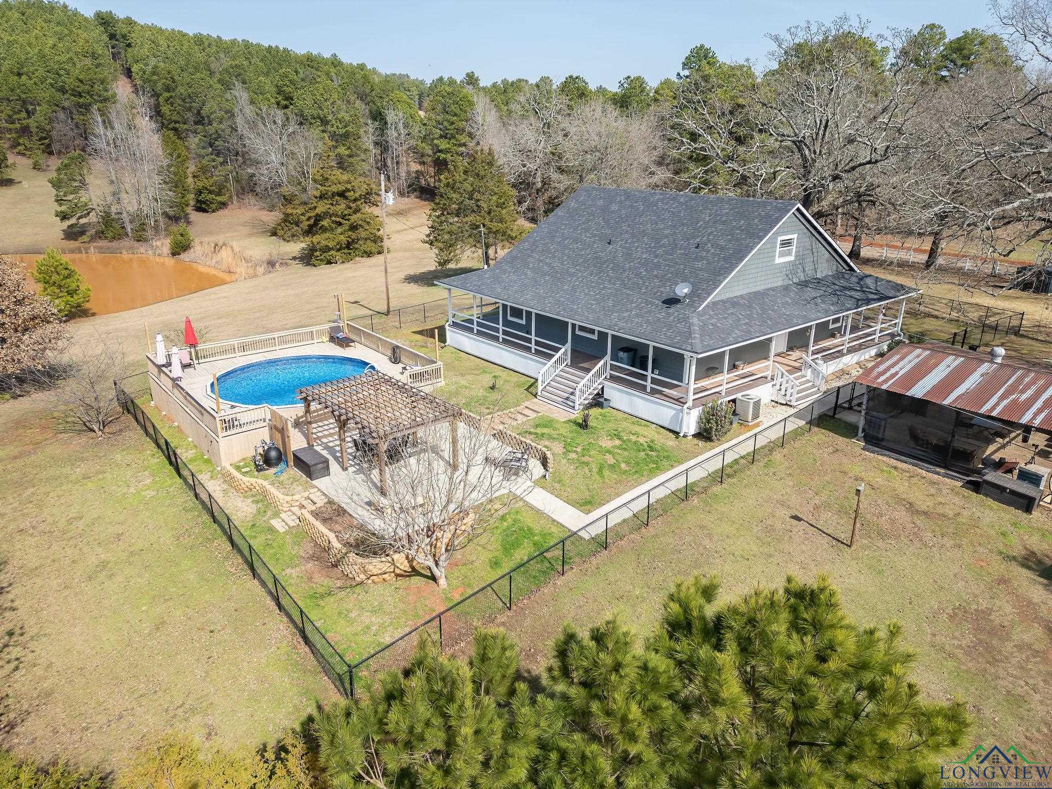 1030 County Road 2215, Daingerfield, Texas image 3