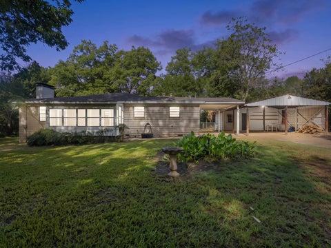 Homes For Sale - 220 Private Road 3487<br/> Kilgore, TX 75662