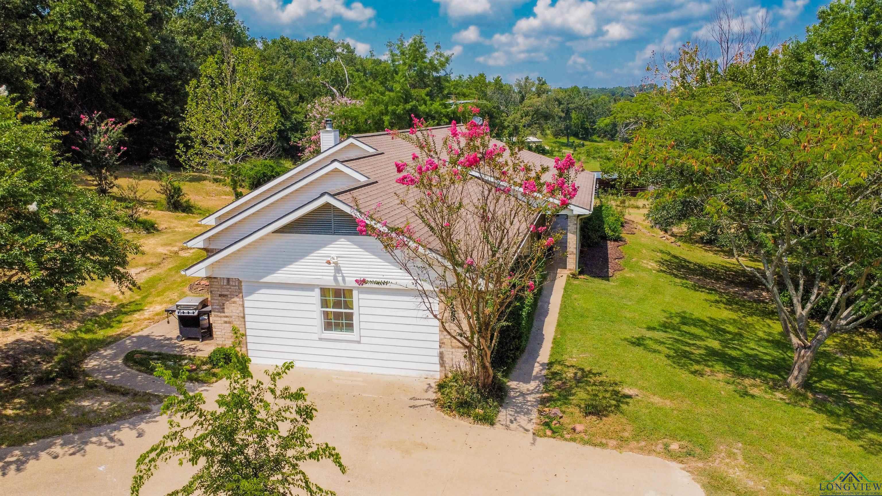 23688 County Rd 448, Lindale, Texas image 4