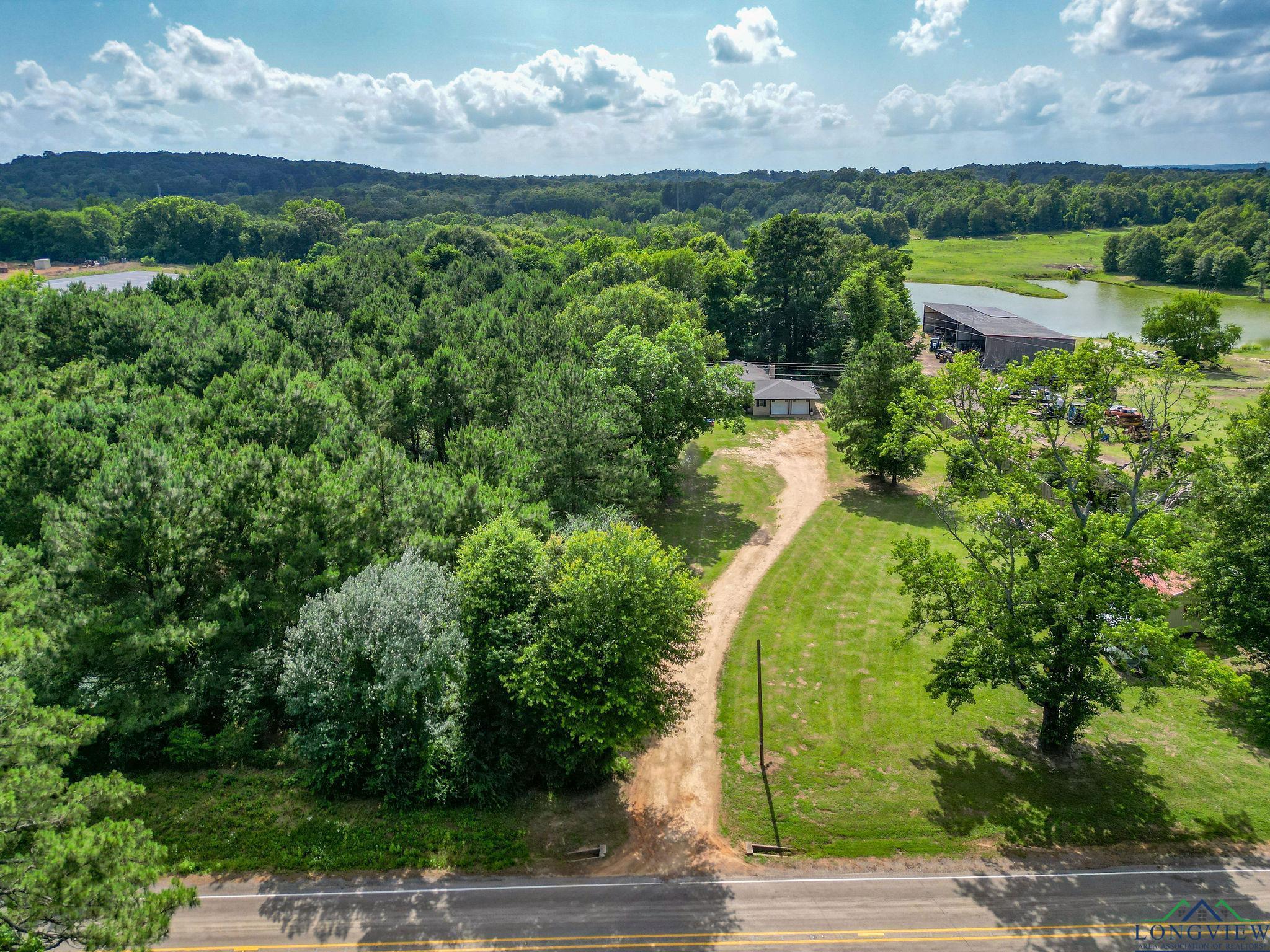 2585 N Fm 250, Hughes Springs, Texas image 35