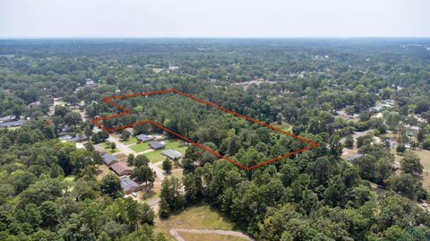 Vacant Land For Sale - 3100 Daville Drive<br/> Kilgore, TX 75662