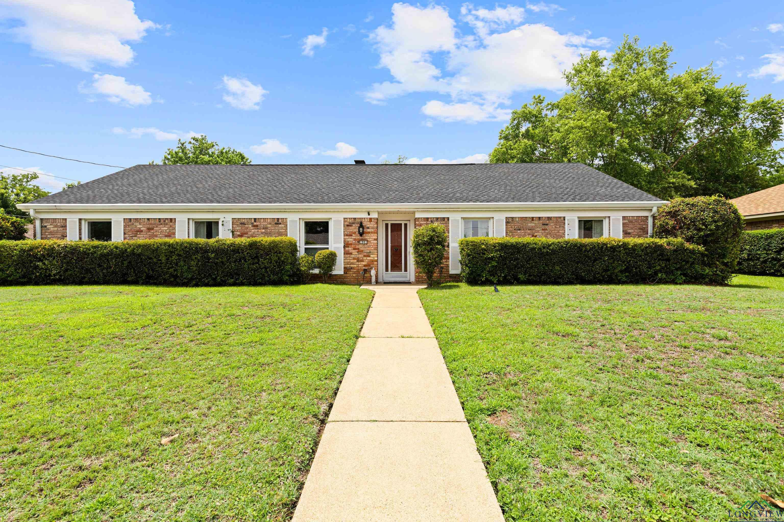 1901 Livingston St, Longview, Texas image 3