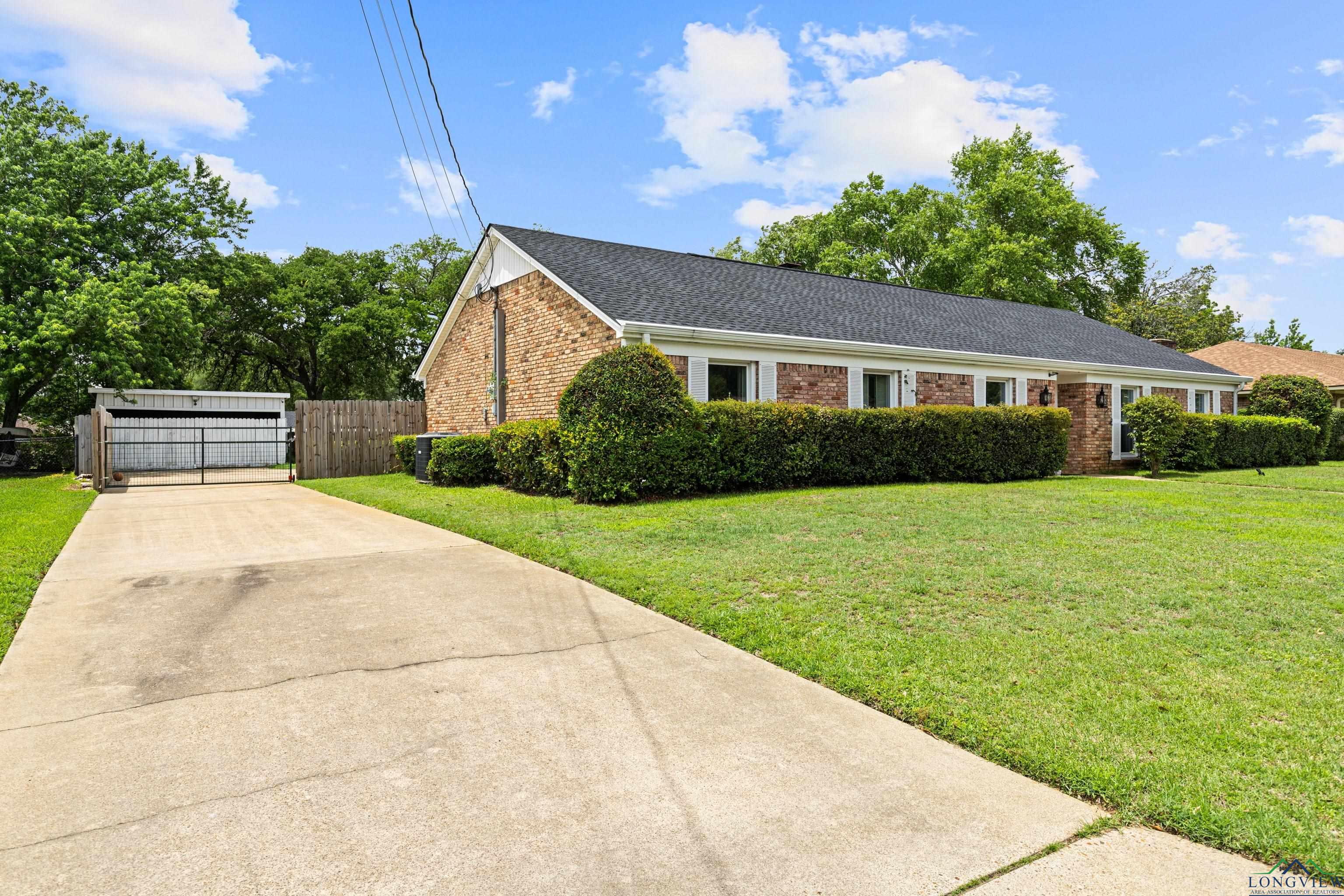 1901 Livingston St, Longview, Texas image 4