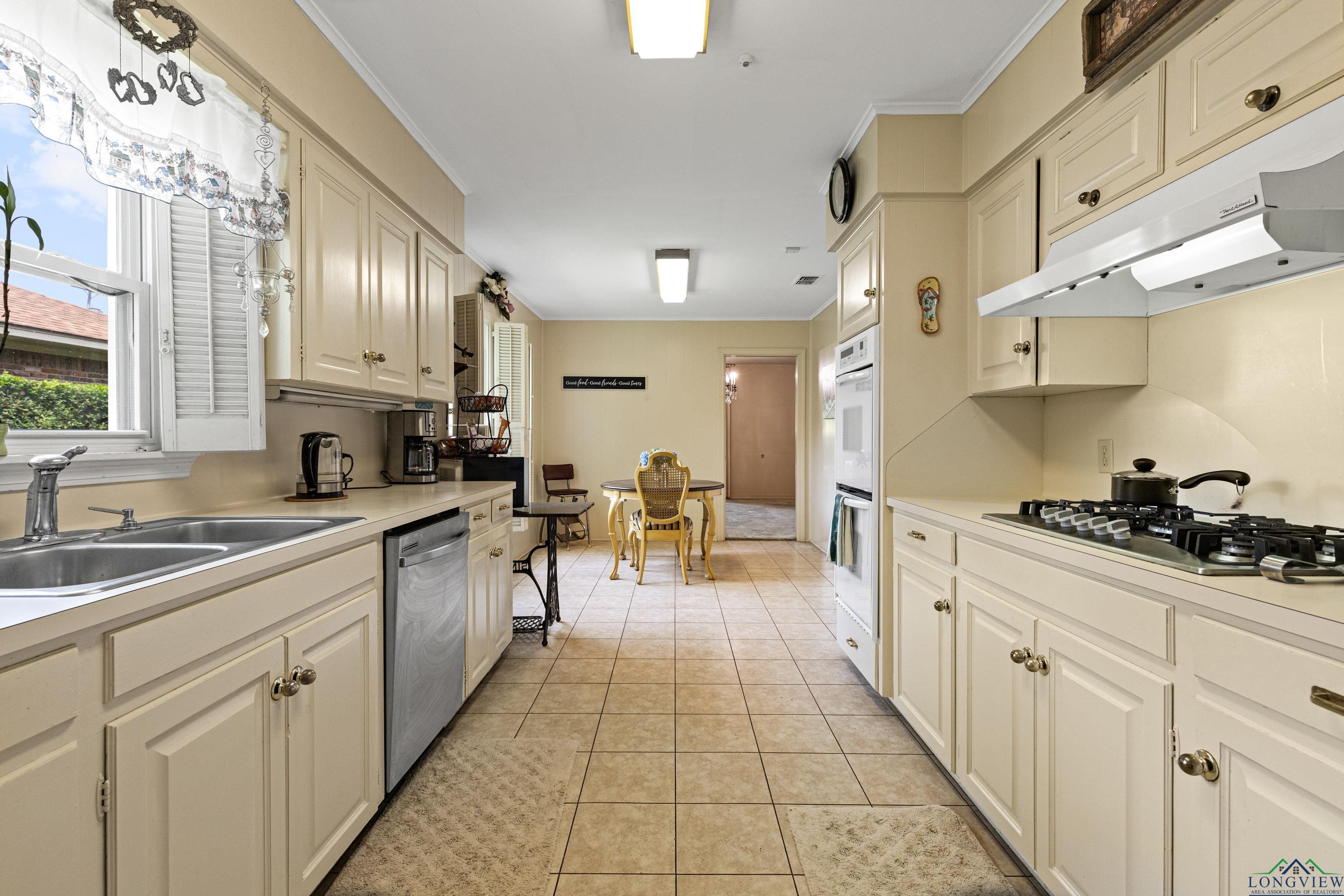1901 Livingston St, Longview, Texas image 12