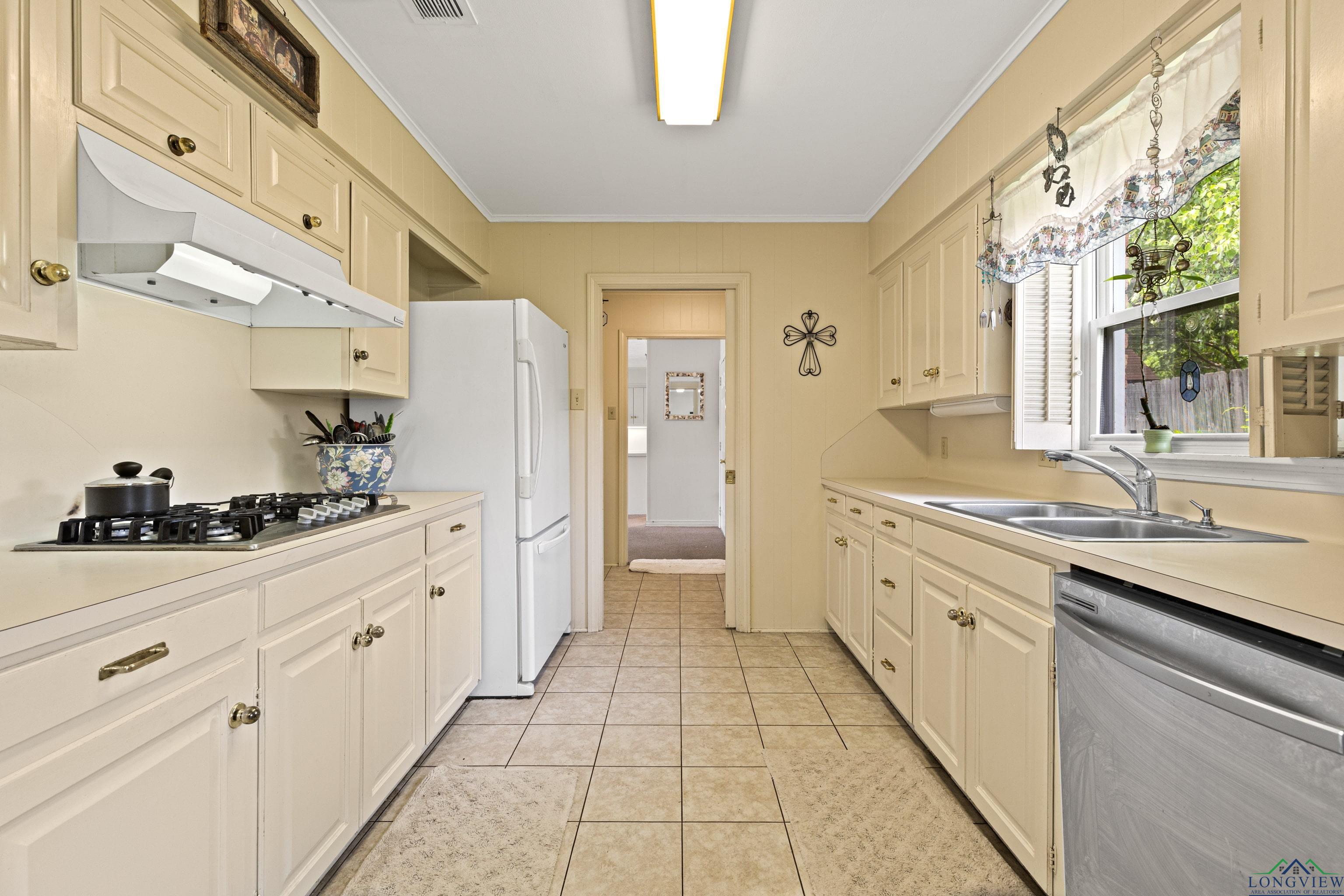 1901 Livingston St, Longview, Texas image 11
