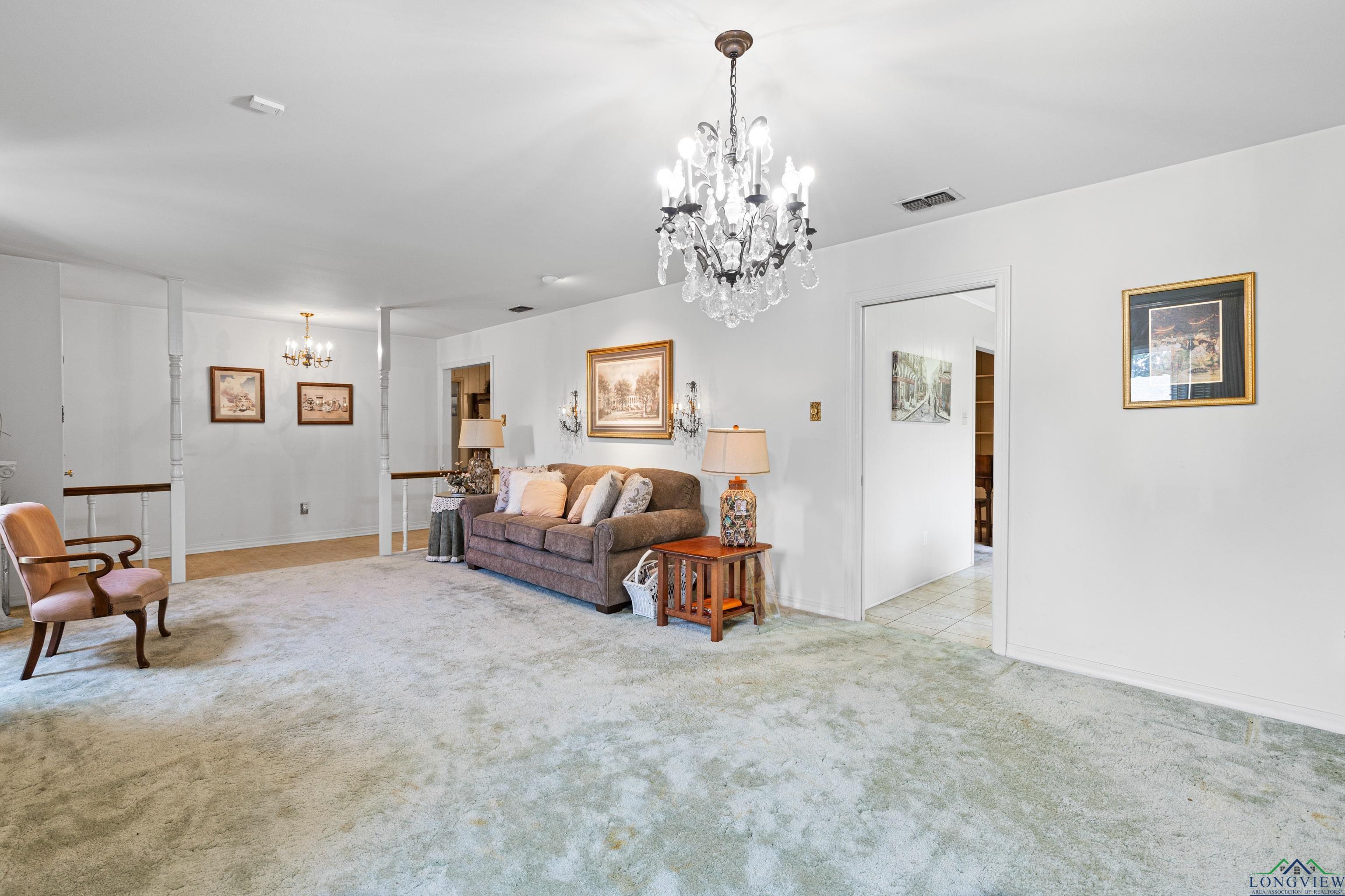 1901 Livingston St, Longview, Texas image 9