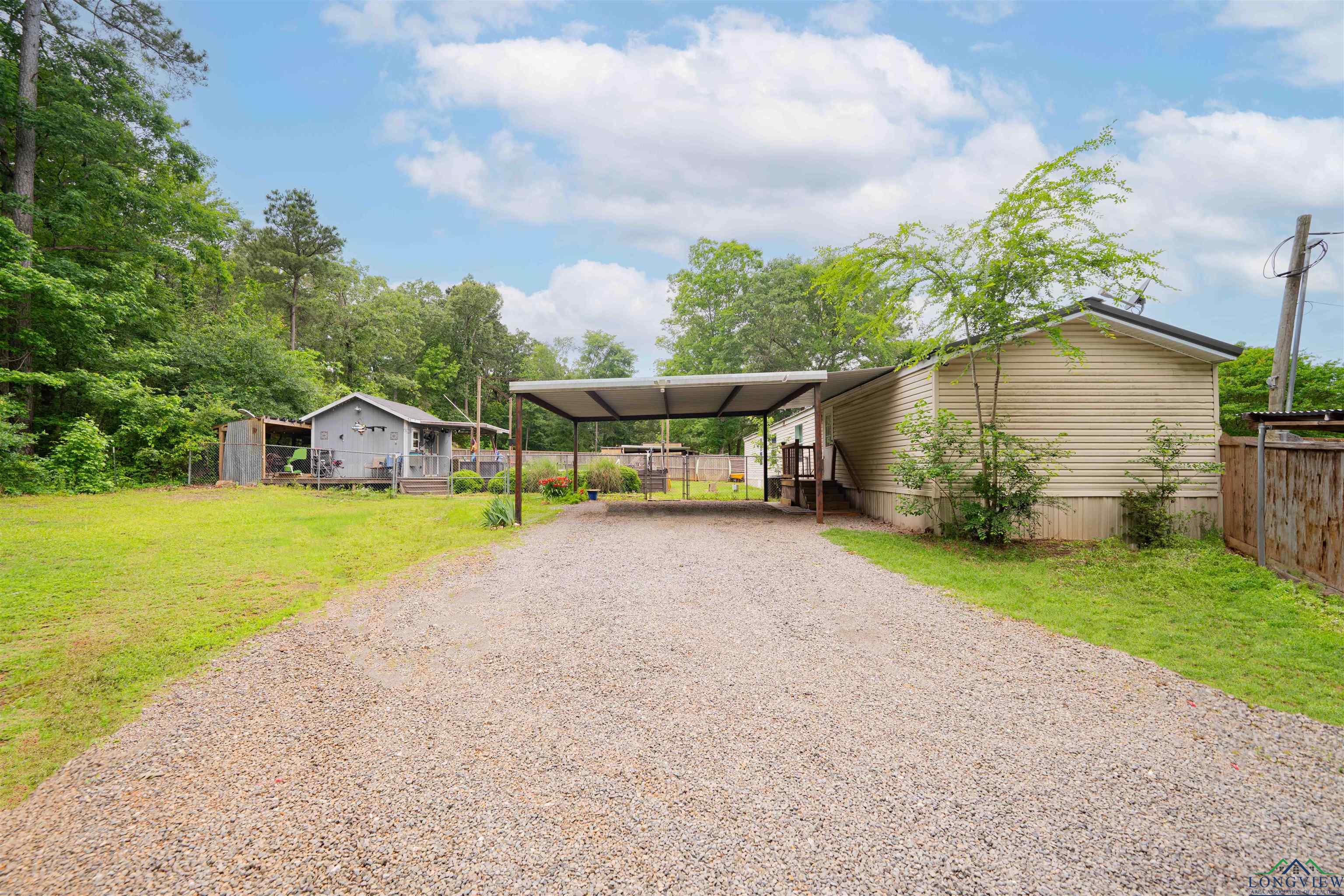 370 Cross Creek Road, Longview, Texas image 17