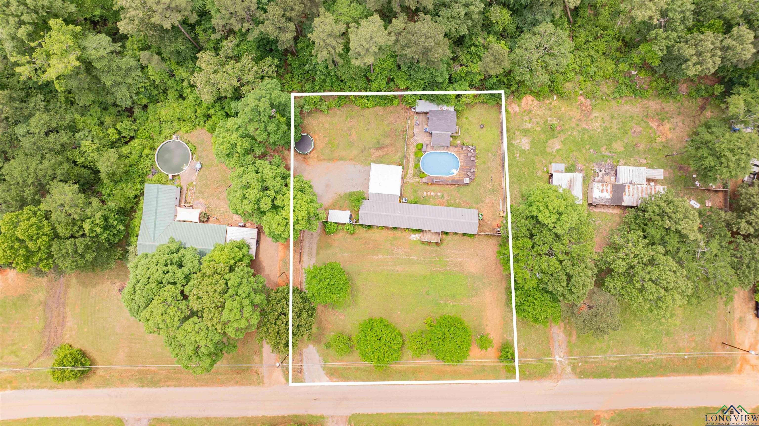 370 Cross Creek Road, Longview, Texas image 2