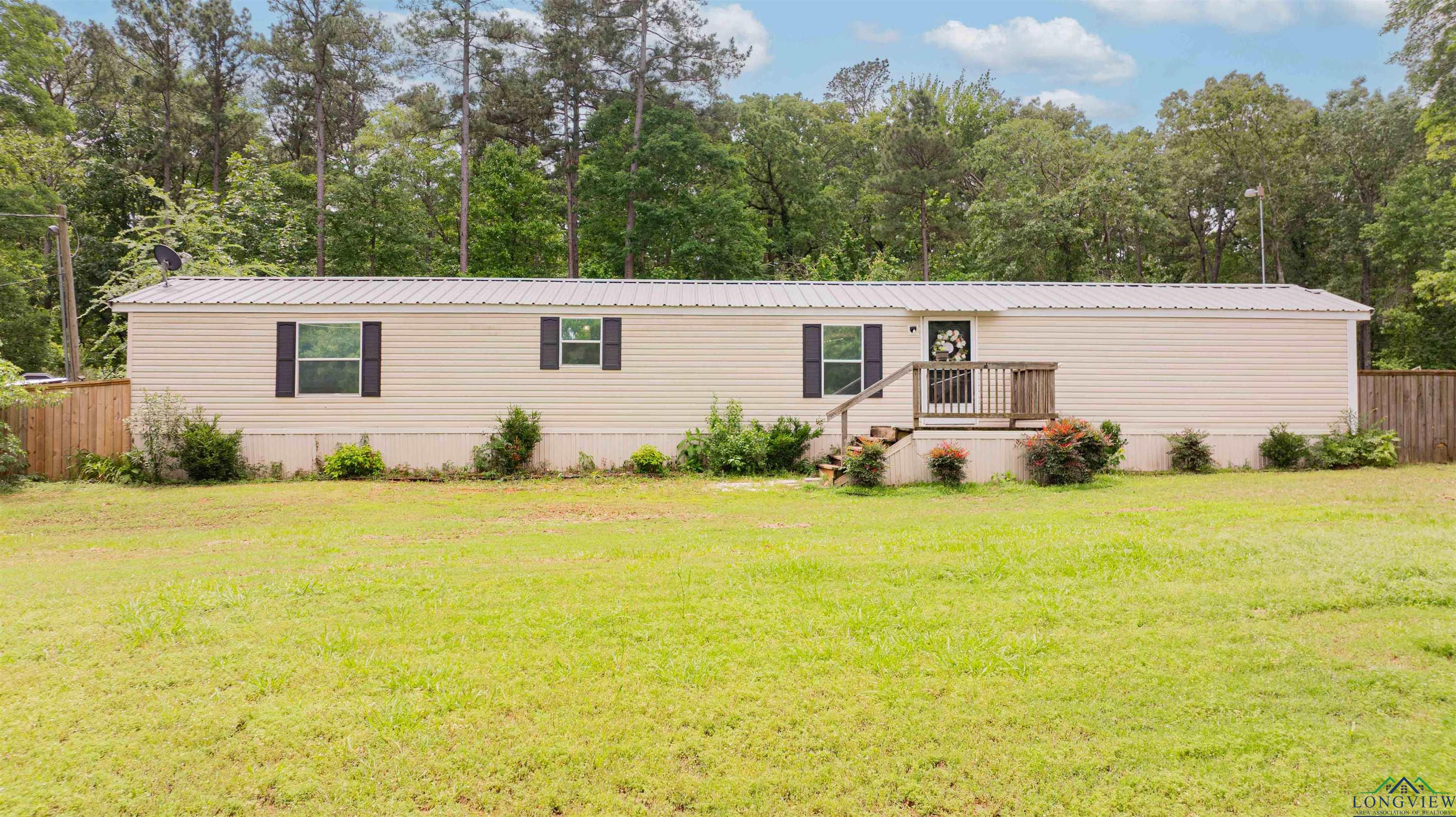370 Cross Creek Road, Longview, Texas image 1