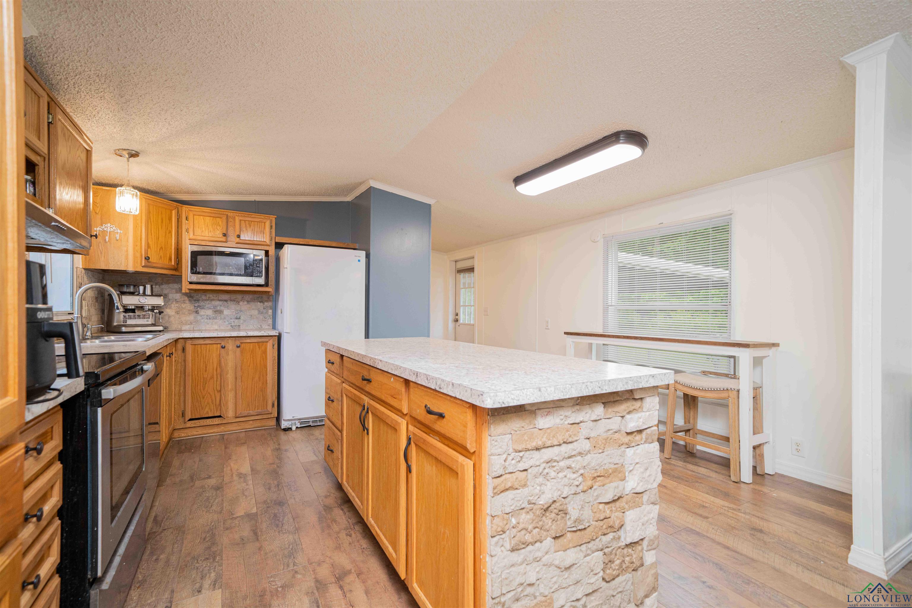 370 Cross Creek Road, Longview, Texas image 8