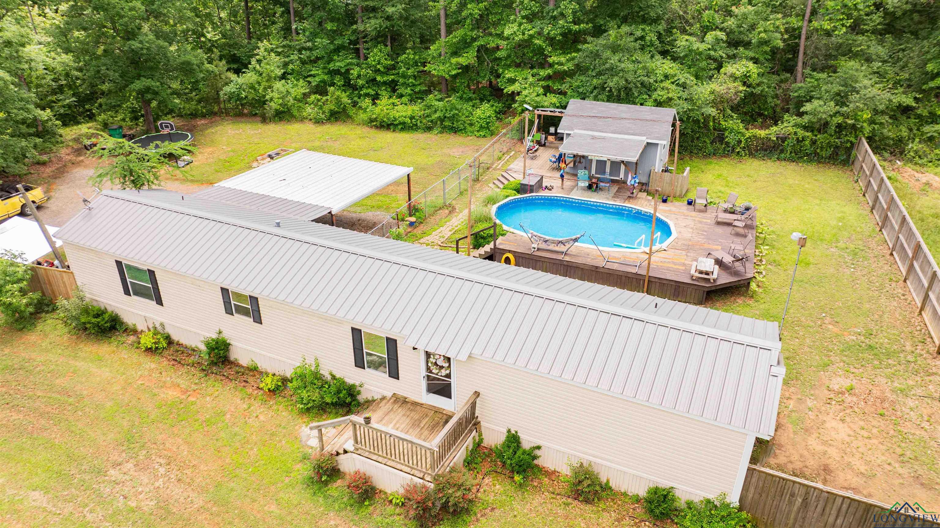 370 Cross Creek Road, Longview, Texas image 3