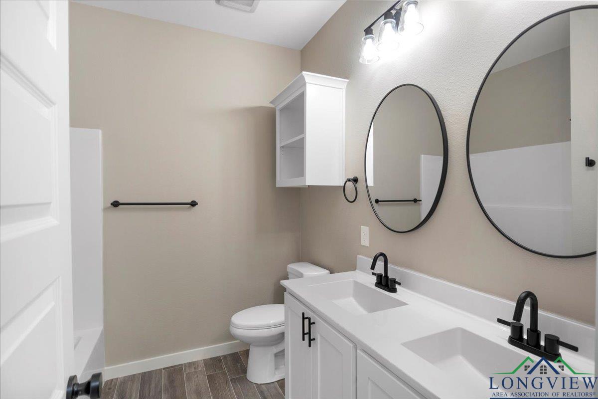 16226 Crossing Circle, Lindale, Texas image 7
