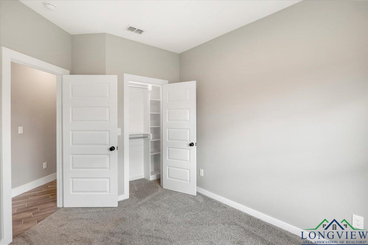 16226 Crossing Circle, Lindale, Texas image 13