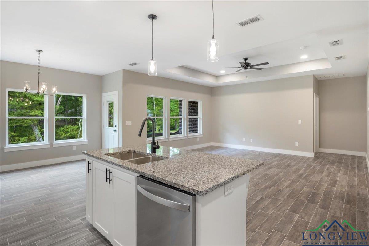 16226 Crossing Circle, Lindale, Texas image 31