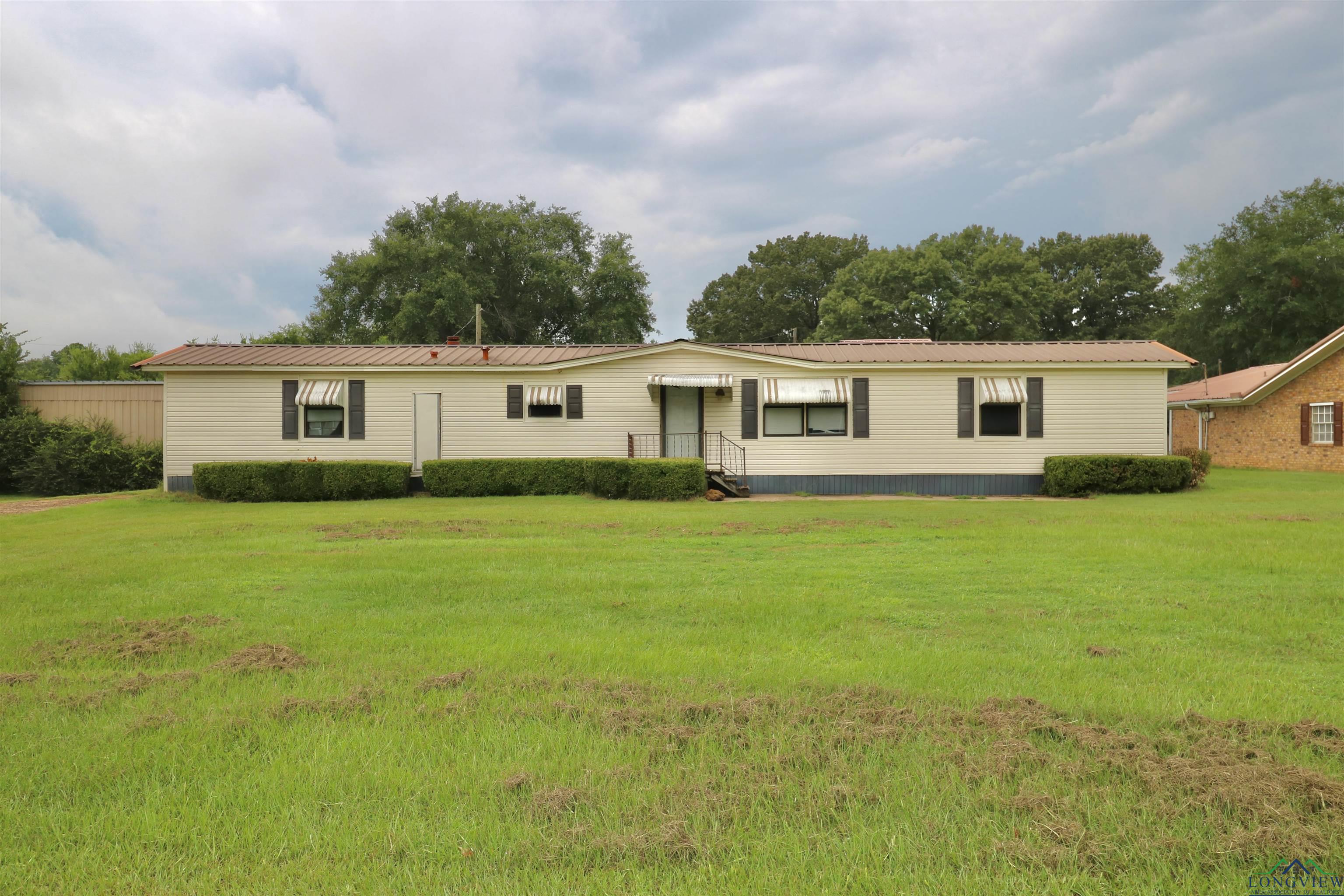 301 & 303 Person Rd, White Oak, Texas image 39