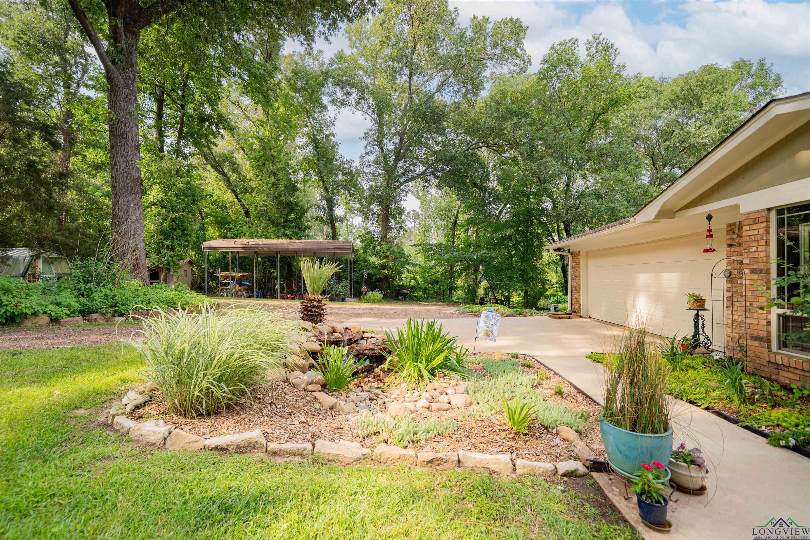 3805 Treetop Ln, Longview, Texas image 33