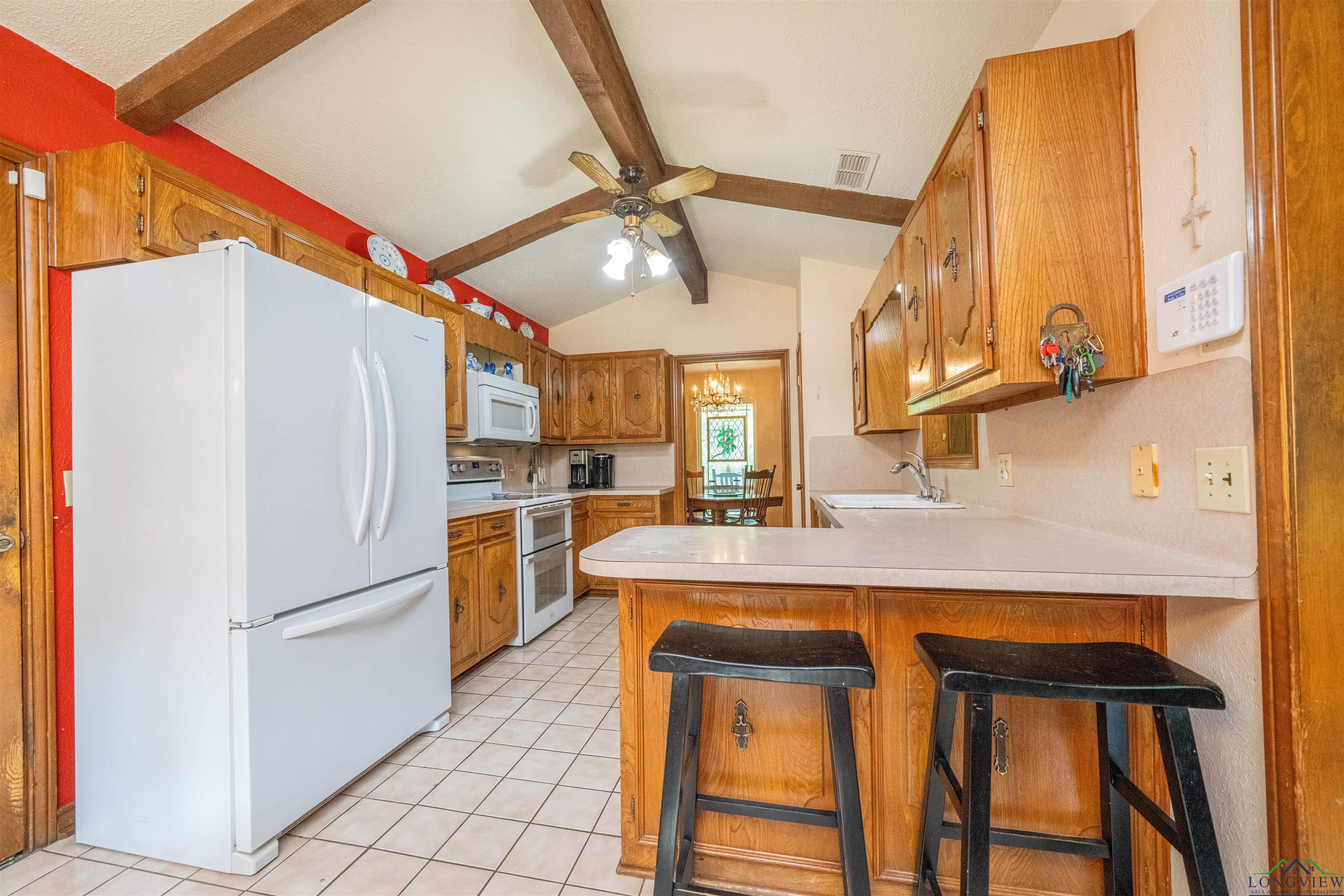 3805 Treetop Ln, Longview, Texas image 16