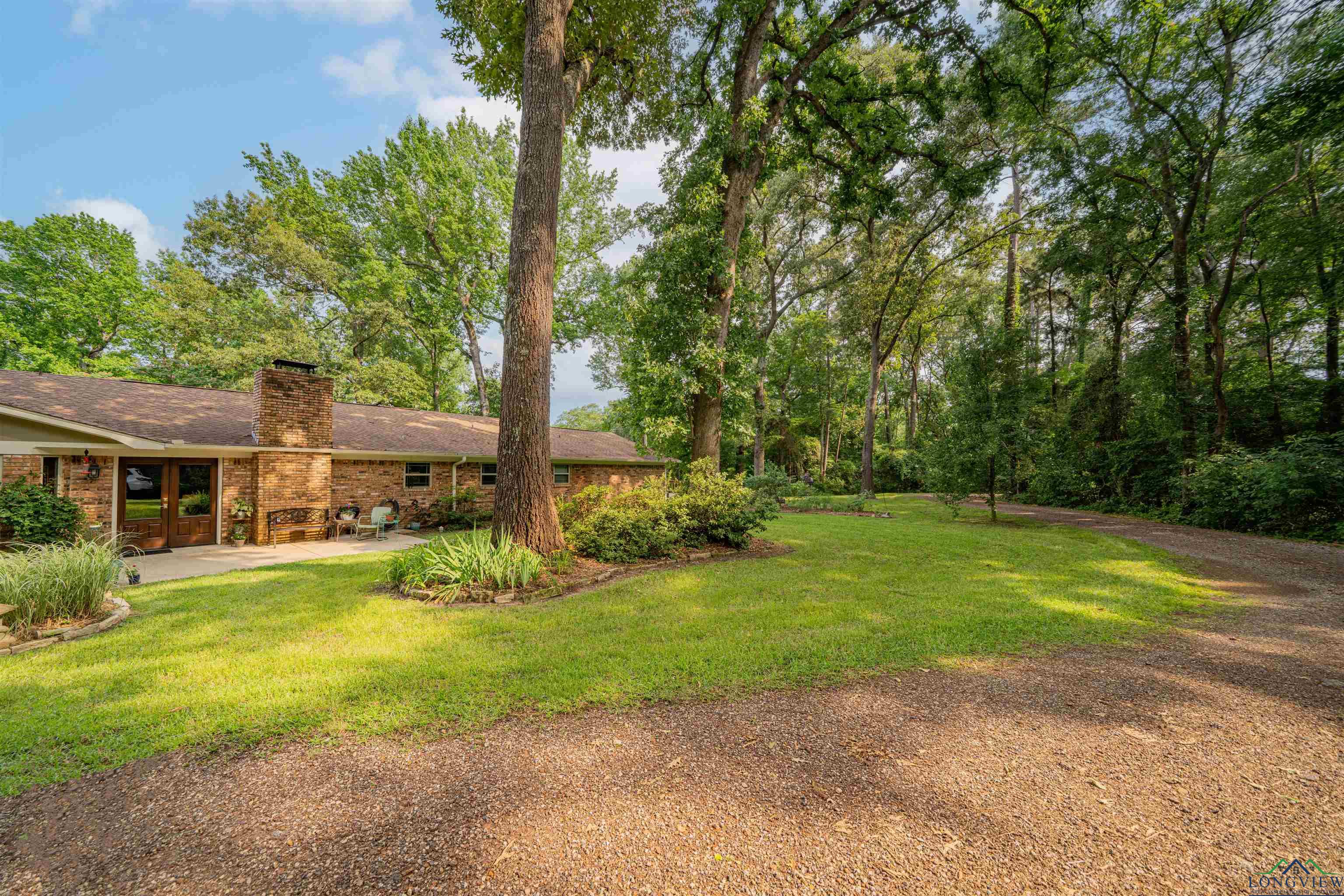 3805 Treetop Ln, Longview, Texas image 34