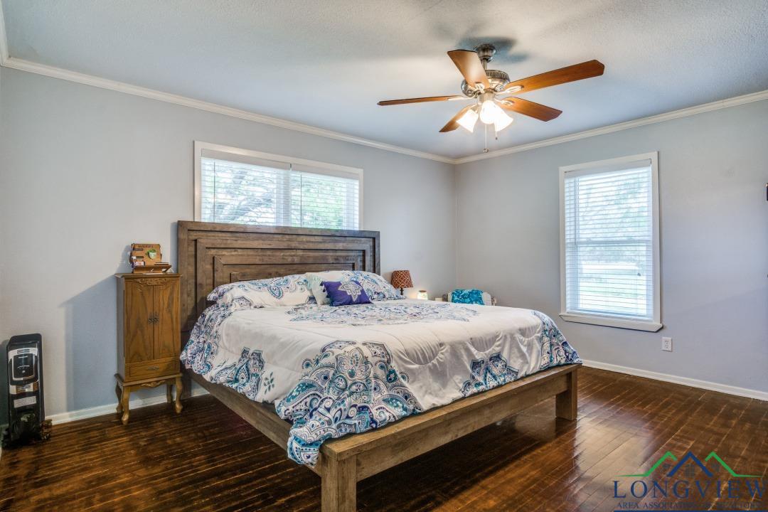 3610 Lakeshore Drive, Weatherford, Texas image 6