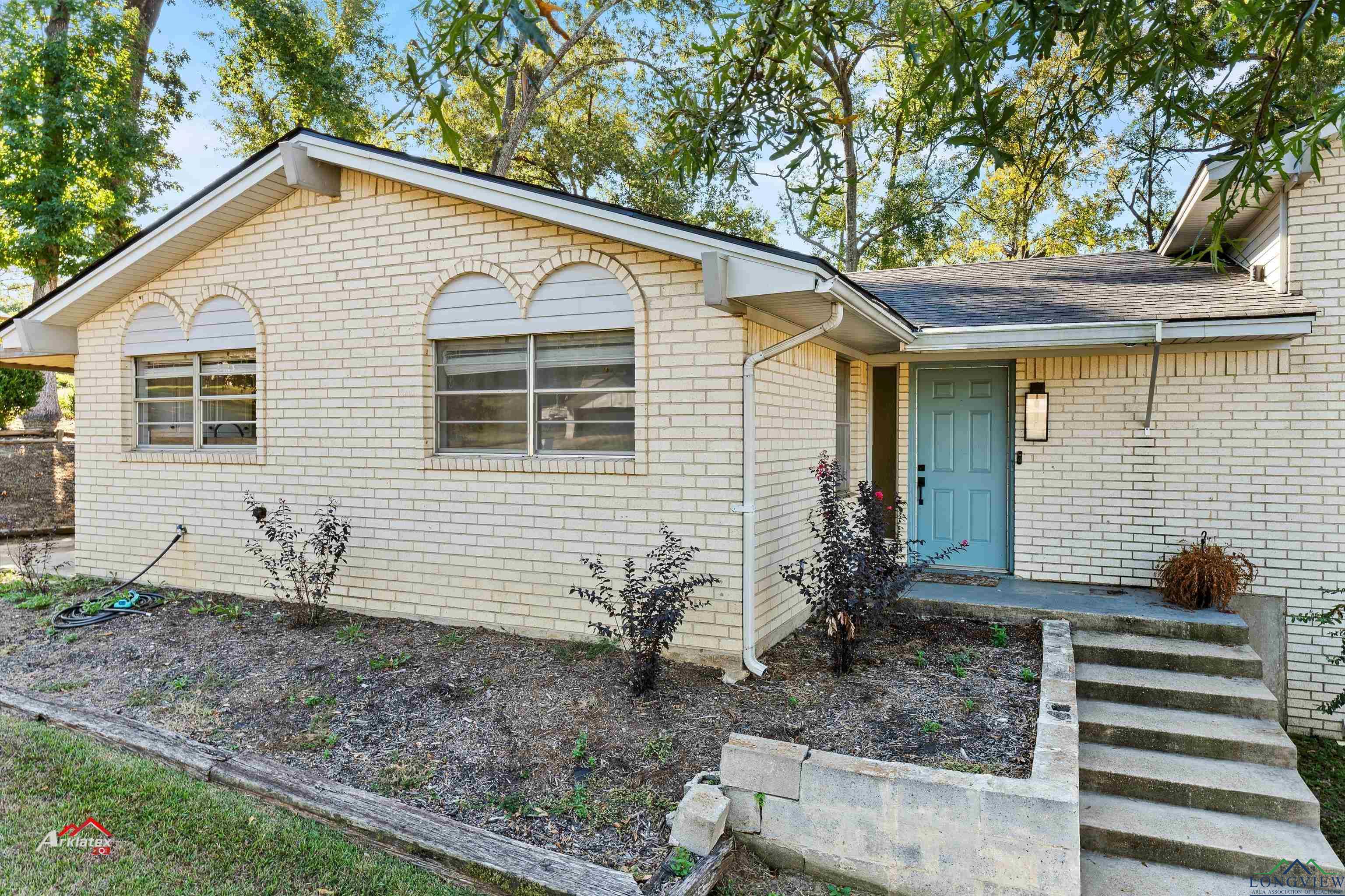 1322 Stanford St, Longview, Texas image 3