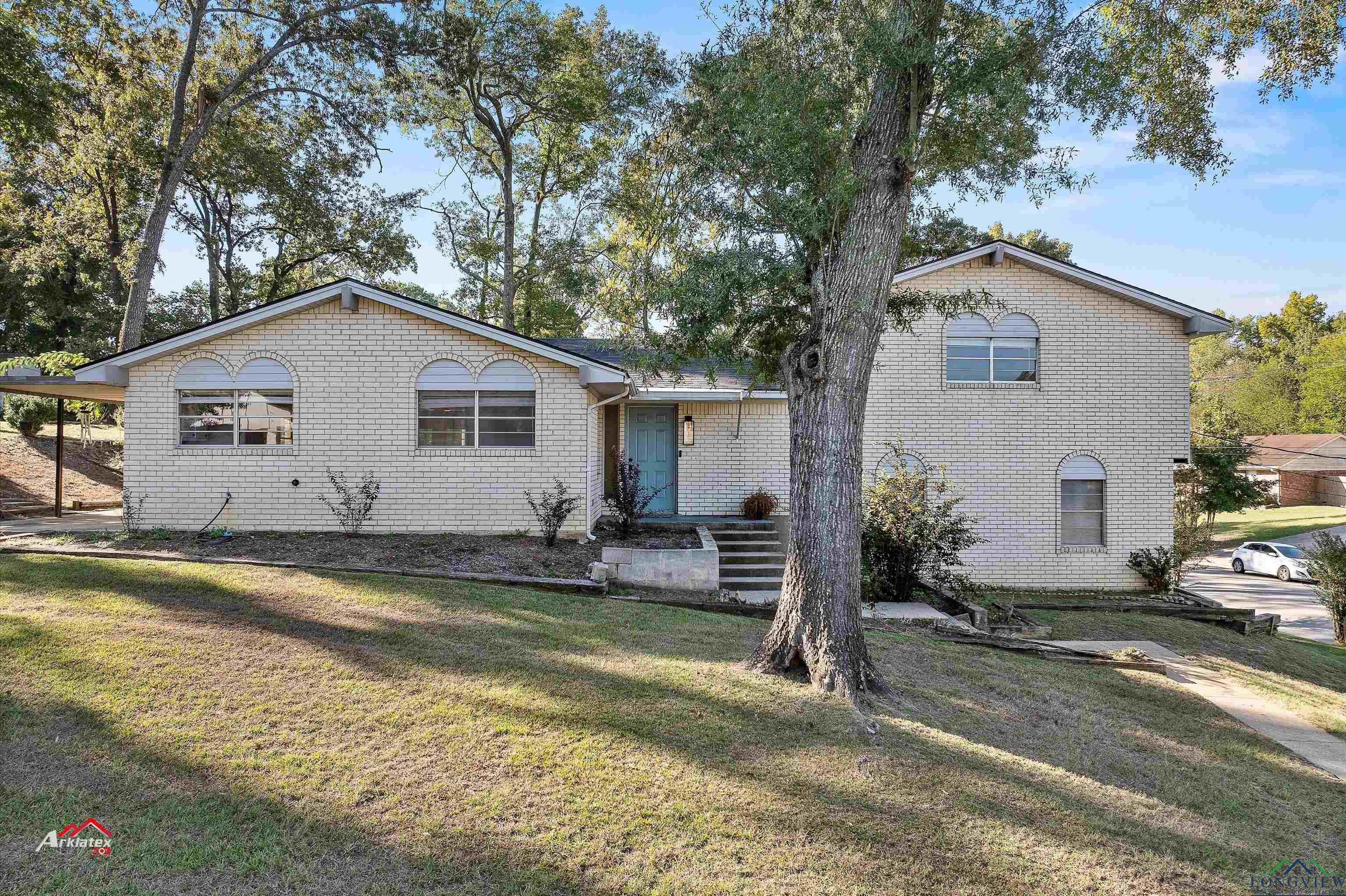 1322 Stanford St, Longview, Texas image 1