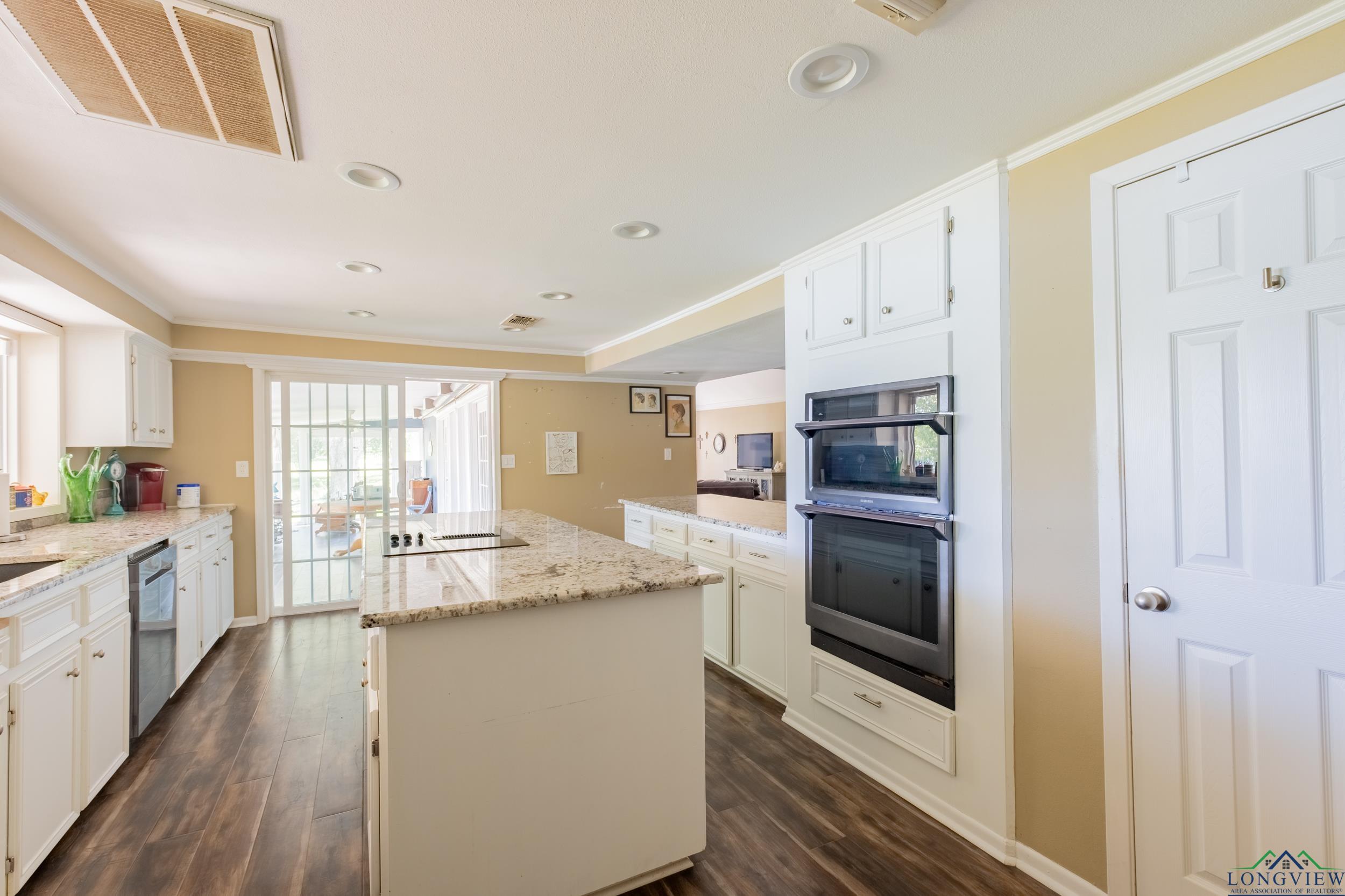 204 Cr 3154, Jacksonville, Texas image 18