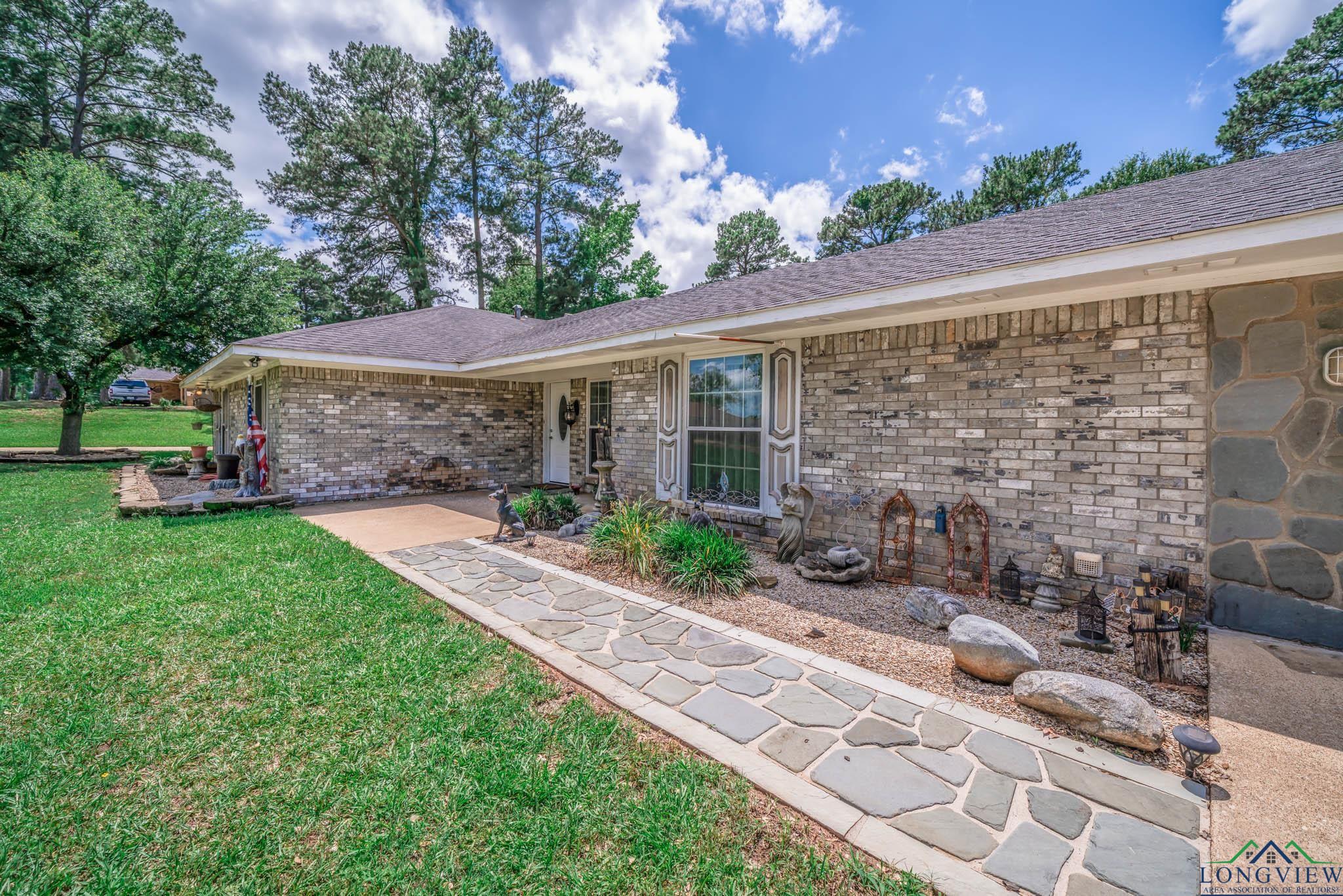 3365 Omie Drive, Longview, Texas image 3