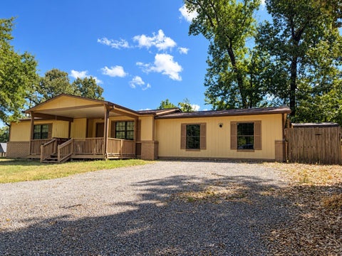 Homes For Sale - 497 S Forest Lk<br/> Longview, TX 75605