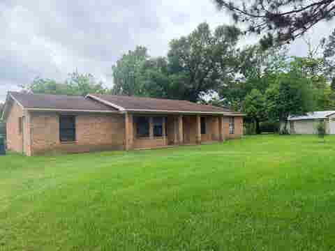 Homes For Sale - 310 Holt St<br/> Panola County, Carthage, TX 75633