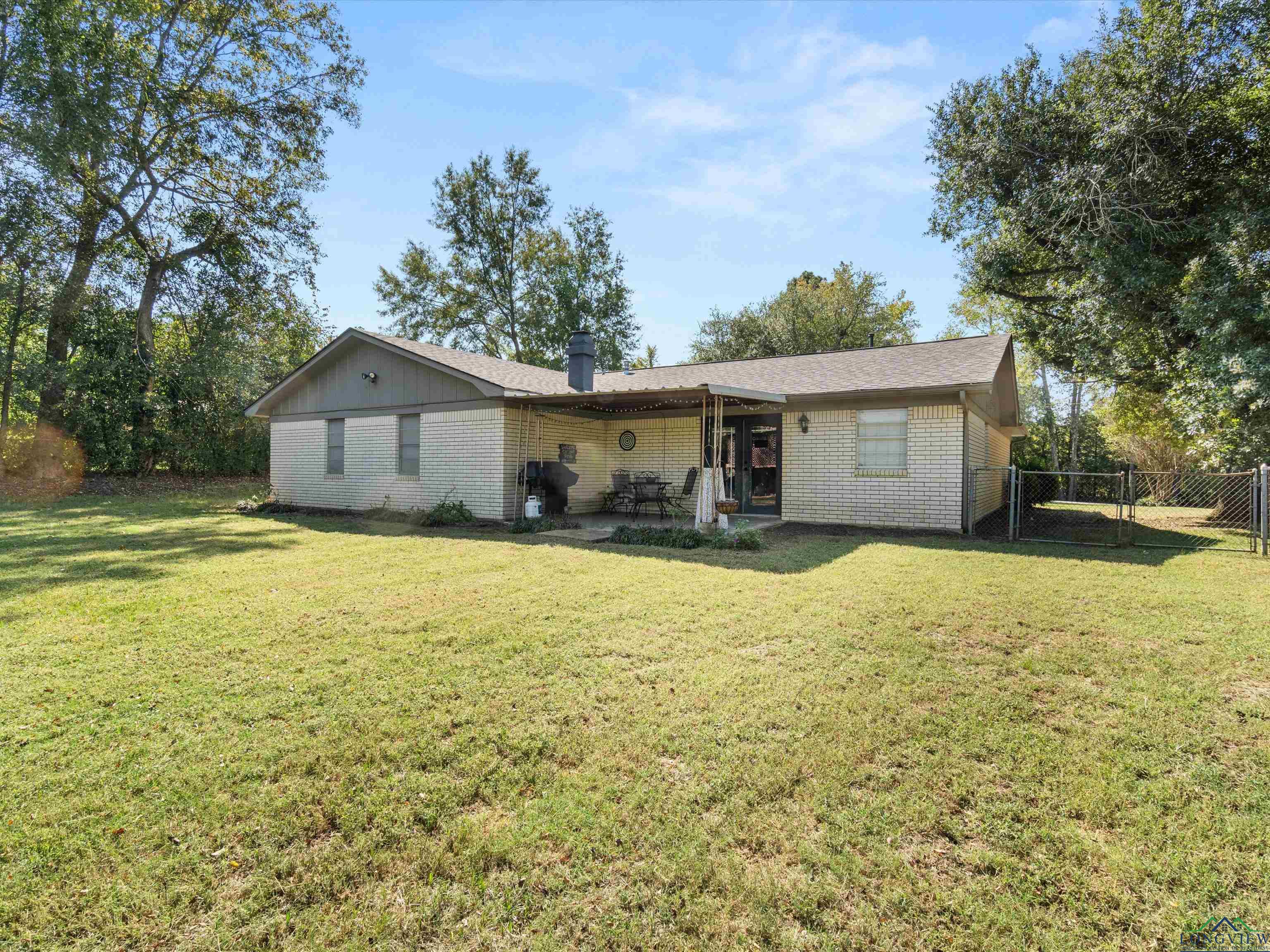 349 S Whatley, Longview, Texas image 19