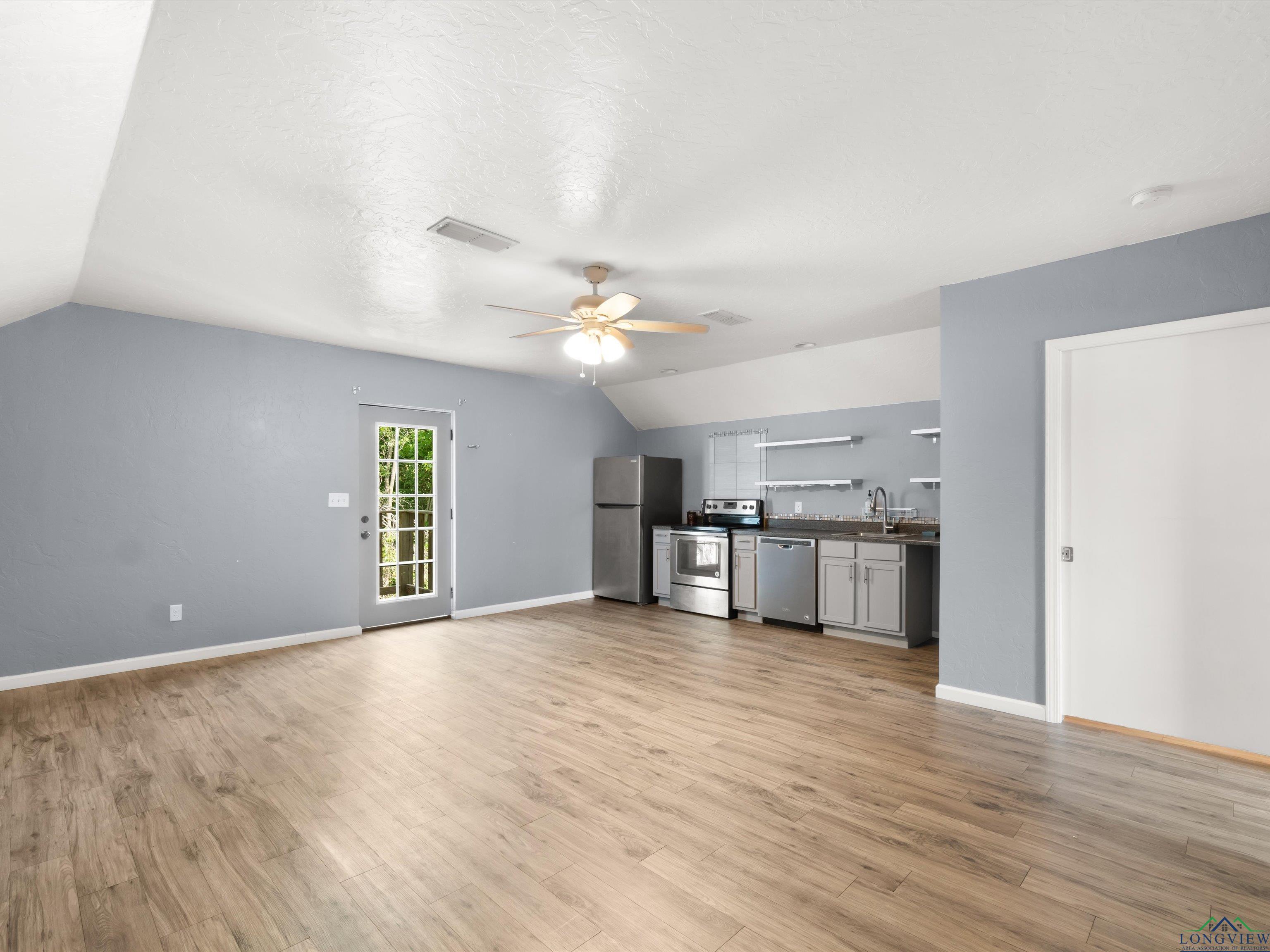 16464 County Line Rd, Gladewater, Texas image 42
