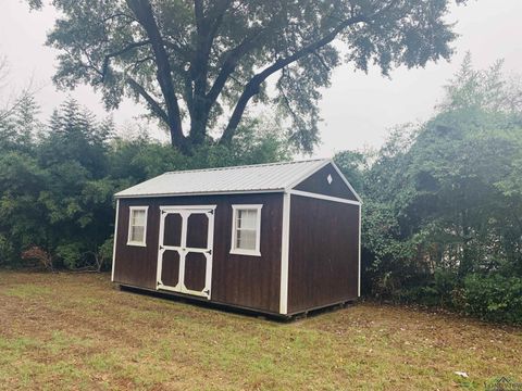 A home in Texarkana