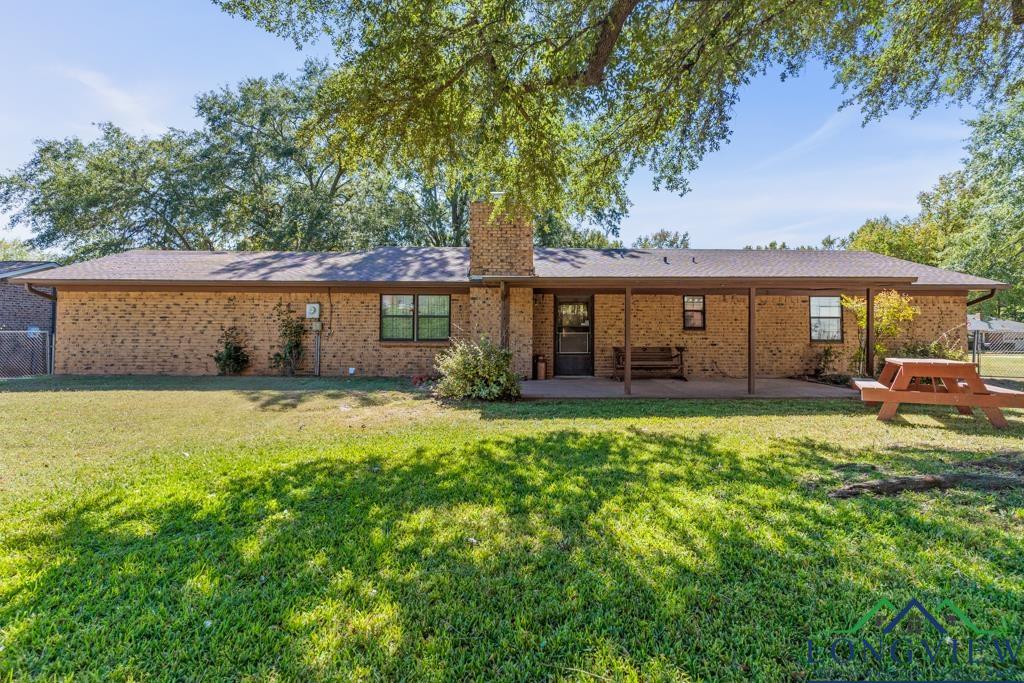 106 Bob White St, Pittsburg, Texas image 19