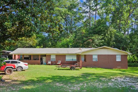 A home in White Oak