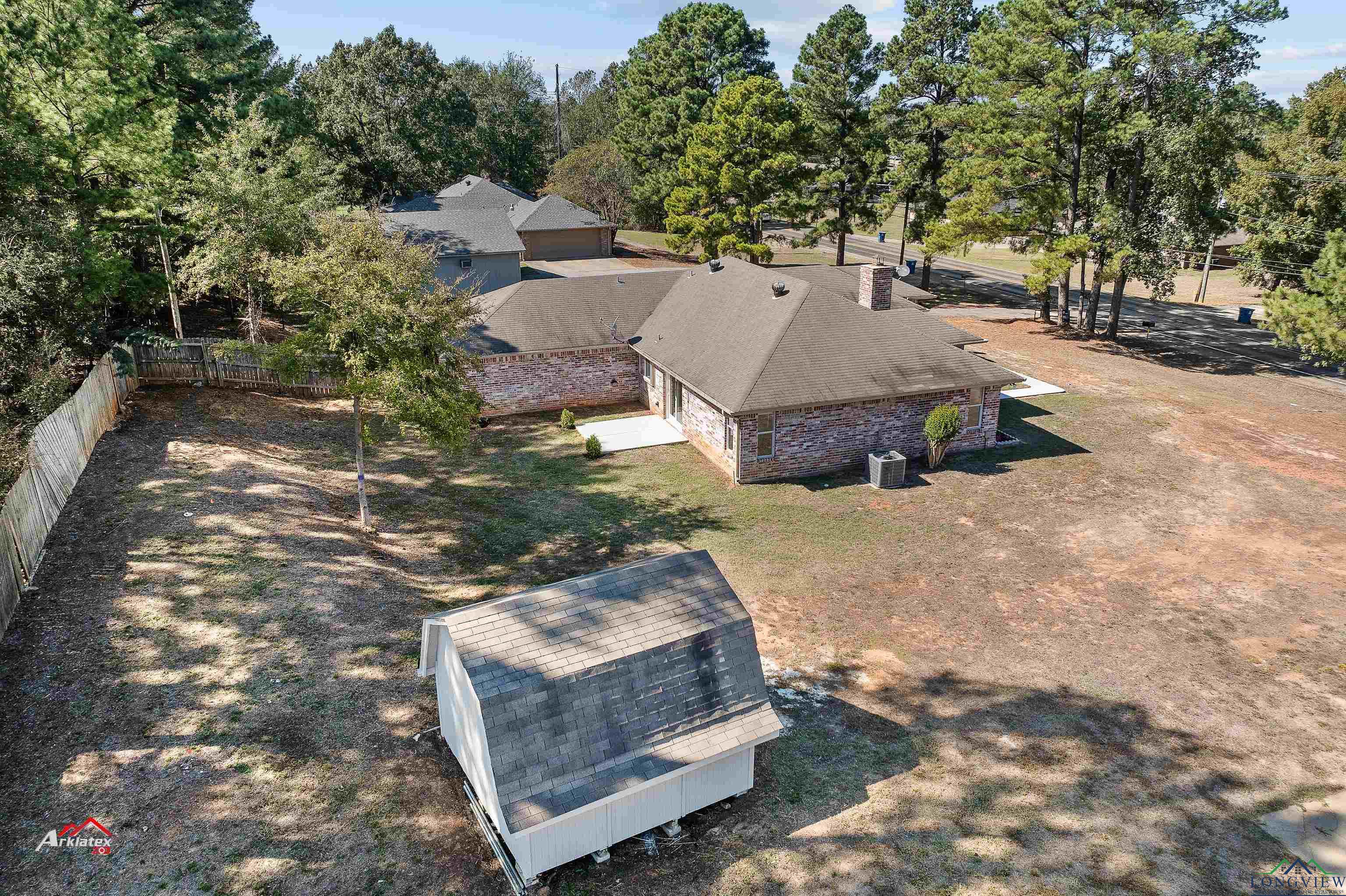 1108 Vesta Ave, Gladewater, Texas image 4